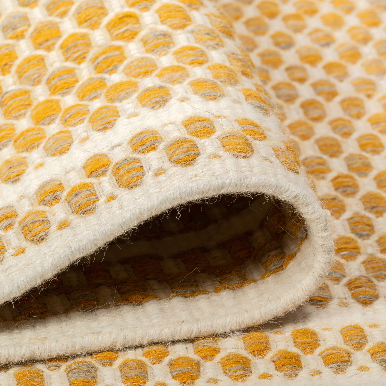 Alaska Reversible Modern Rug - 5' x 8' - Yellow - Image 2