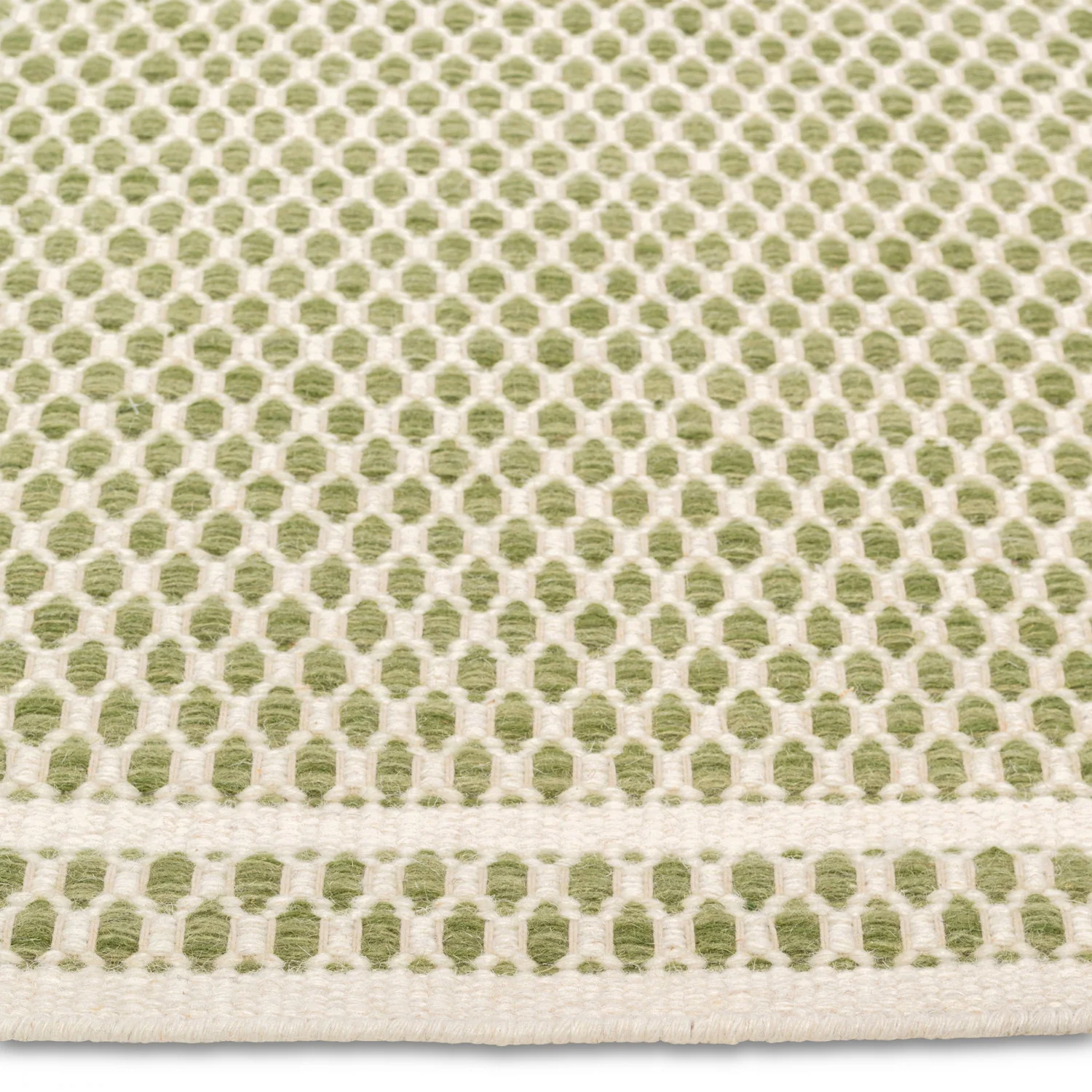Alaska Reversible Modern Rug - 8' x 10' - Green - Image 3