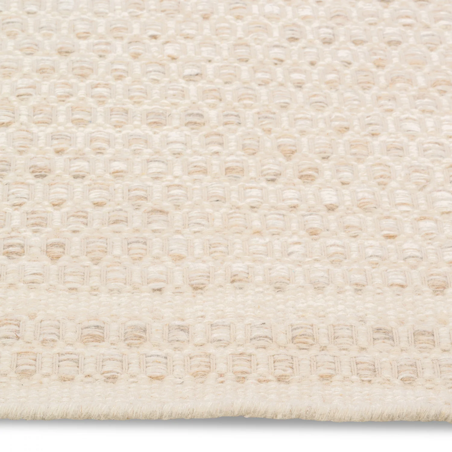 Alaska Reversible Modern Rug - 9' x 12' - Oatmeal - Image 3