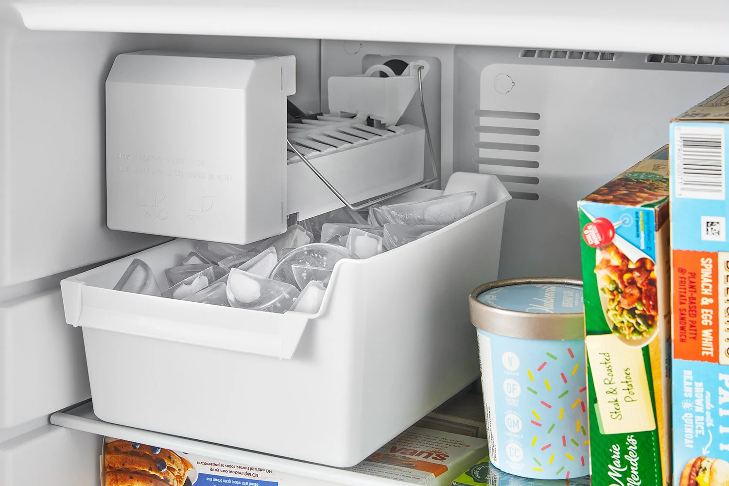 Amana 30.5" 16.4 Cu. Ft. White Top-Freezer Refrigerator - ARTX3028PW - Image 8