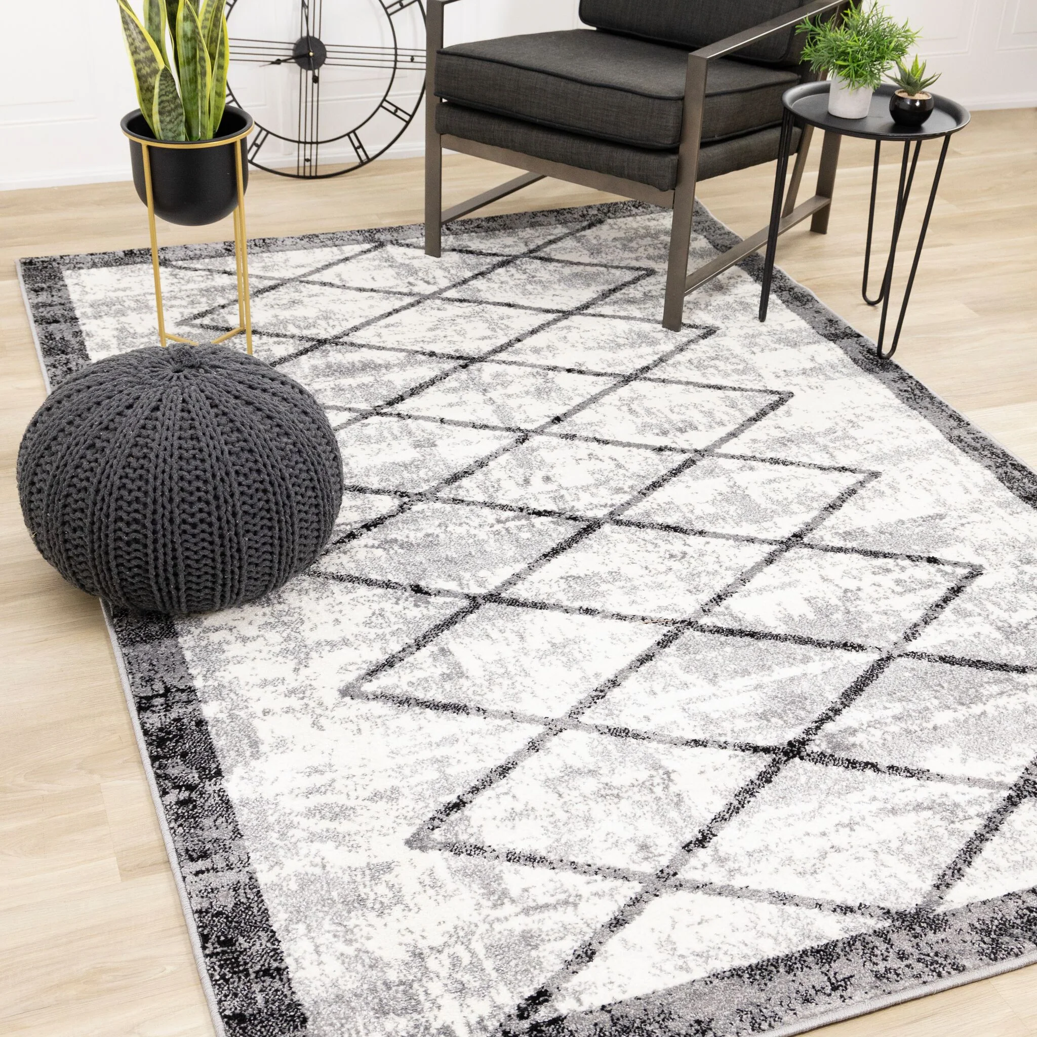 Ashwood 5'3" x 7'7" Distressed Lattice Area Rug - Grey, Black, White - Image 2