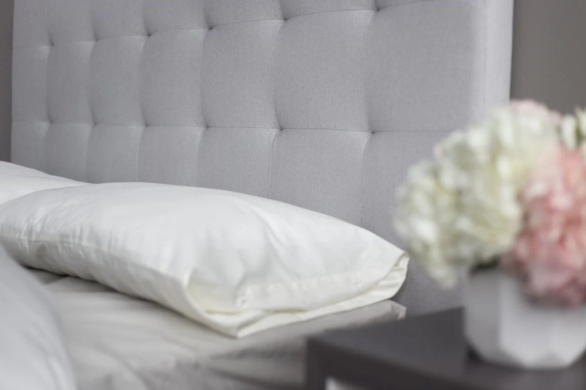 Ayothaya Upholstered Platform King Bed - Horizon Grey - Image 3