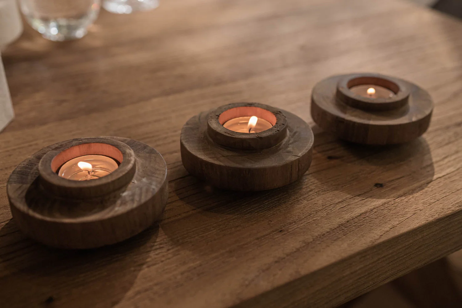 Bayan Ring Candle Holder - Wood Grain - Image 3