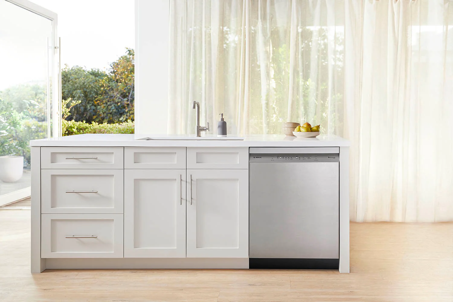 Bosch Stainless Steel Anti Fingerprint 24" Smart Dishwasher with Home Connect, Third Rack - SHE5AE75N - Image 2