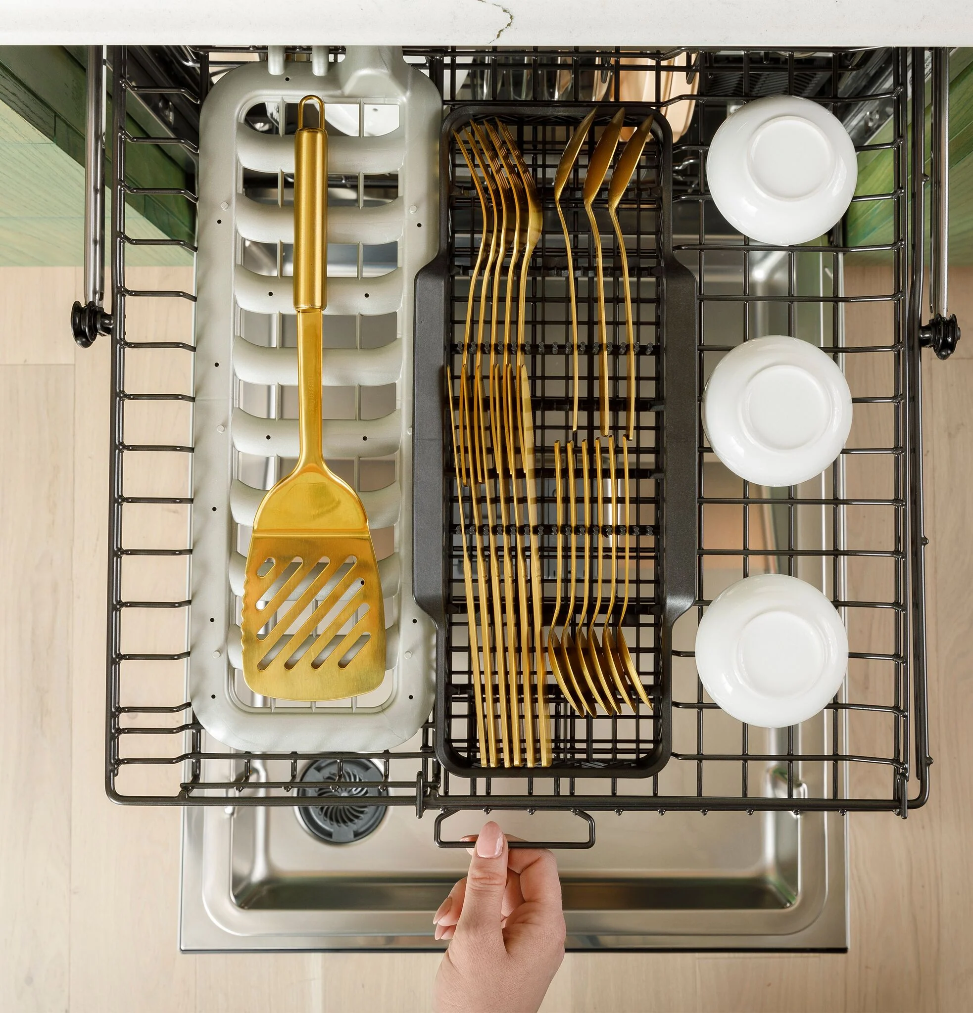 Café Matte White Custom-Fit Dishwasher with UltraWash - CDT888P4VW2 - Image 5