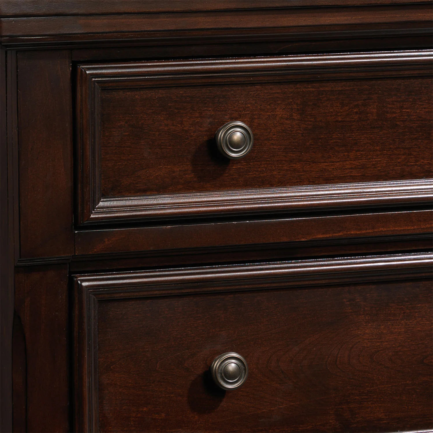 Chester 5-Drawer Chest - Cherry - Image 4