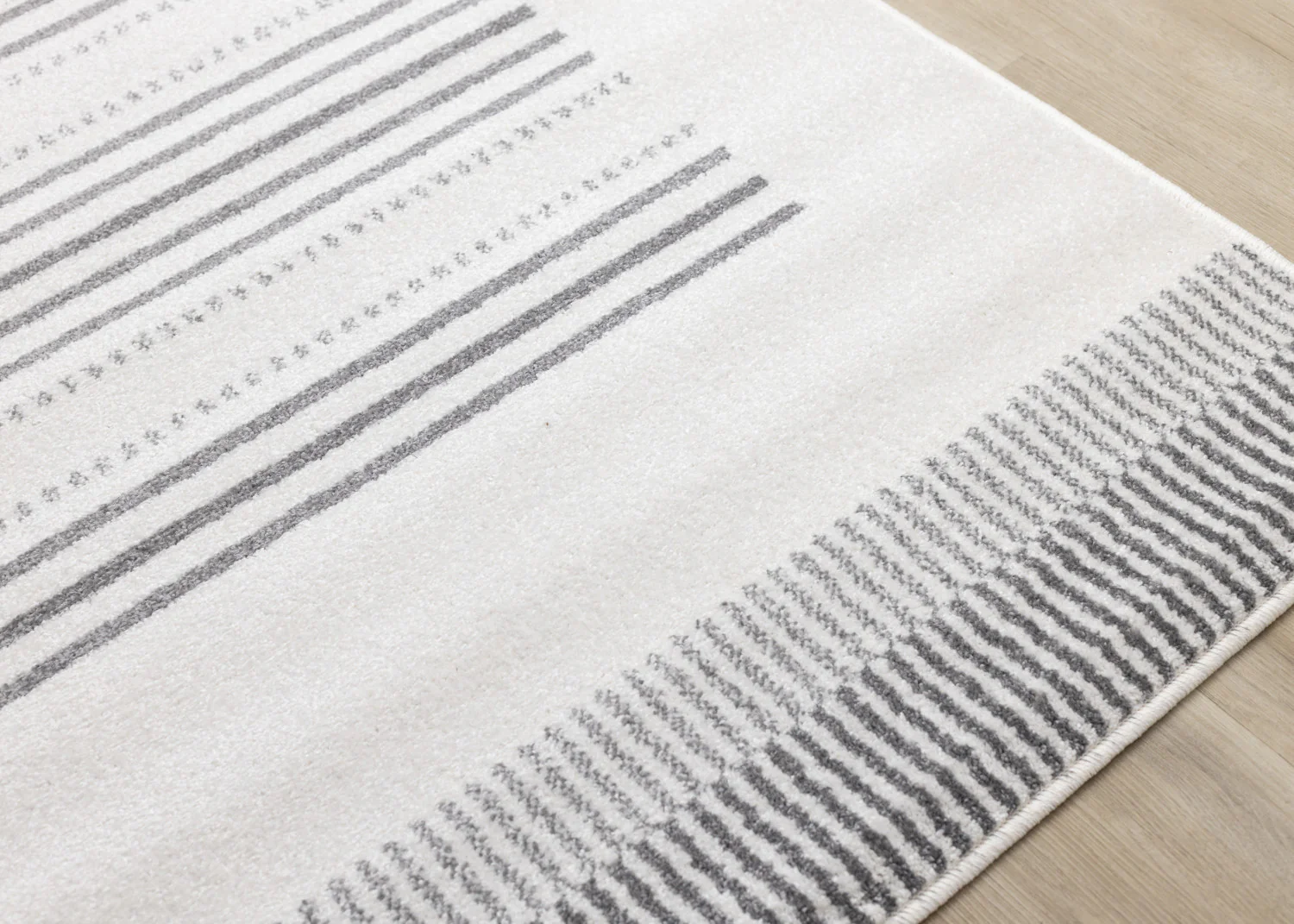 Claremont Sleek Modern Lines Area Rug - 7' X 10' - White/Grey - Image 4