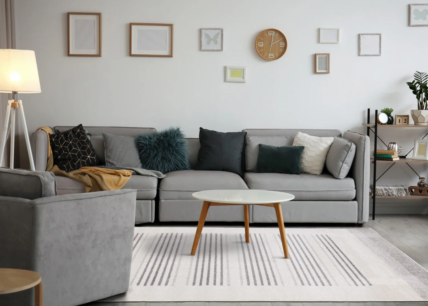 Claremont Sleek Modern Lines Area Rug - 8' X 11' - White/Grey - Image 3