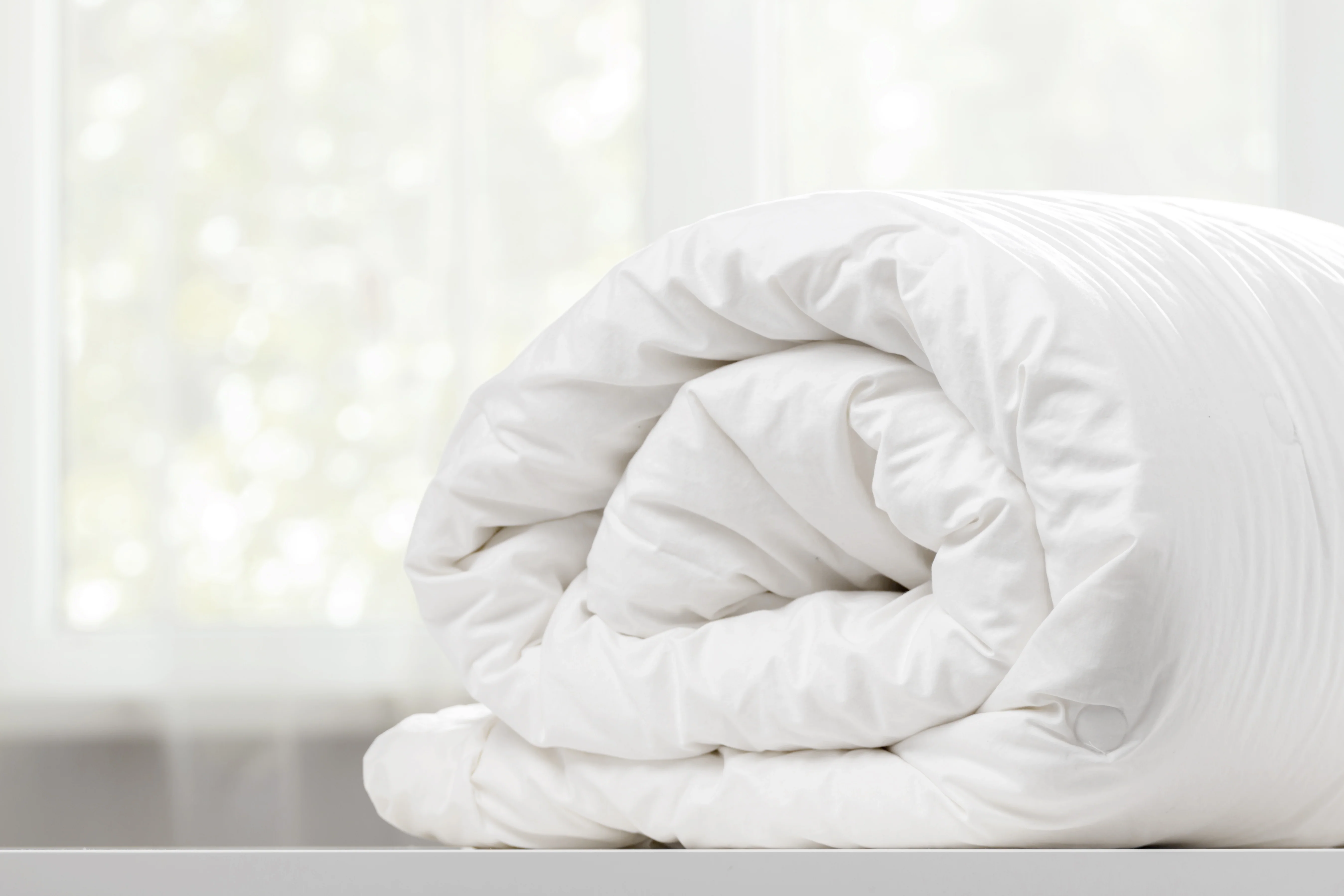 Cotton House All Season King Duvet - White - Image 2