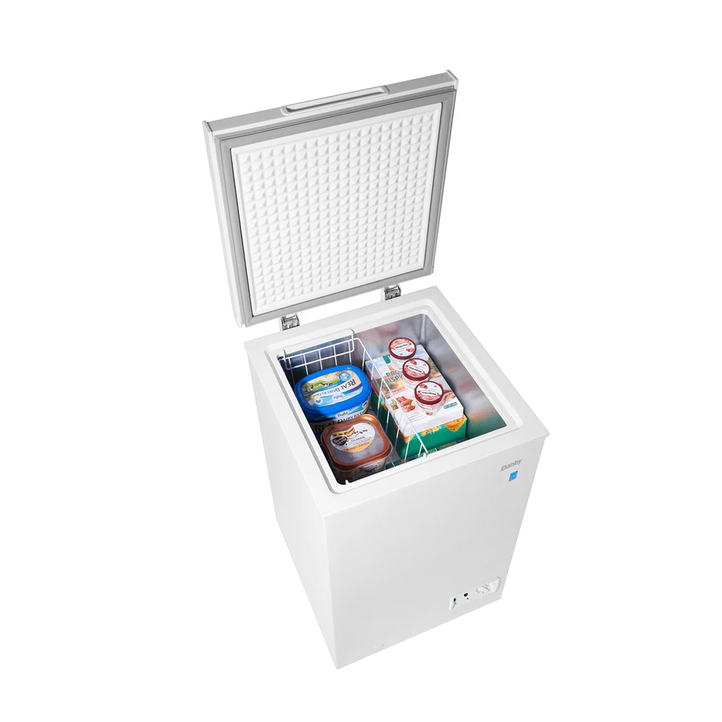 Danby 3.5 cu. ft. Chest Freezer in White - DCF035A5WDB - Image 3