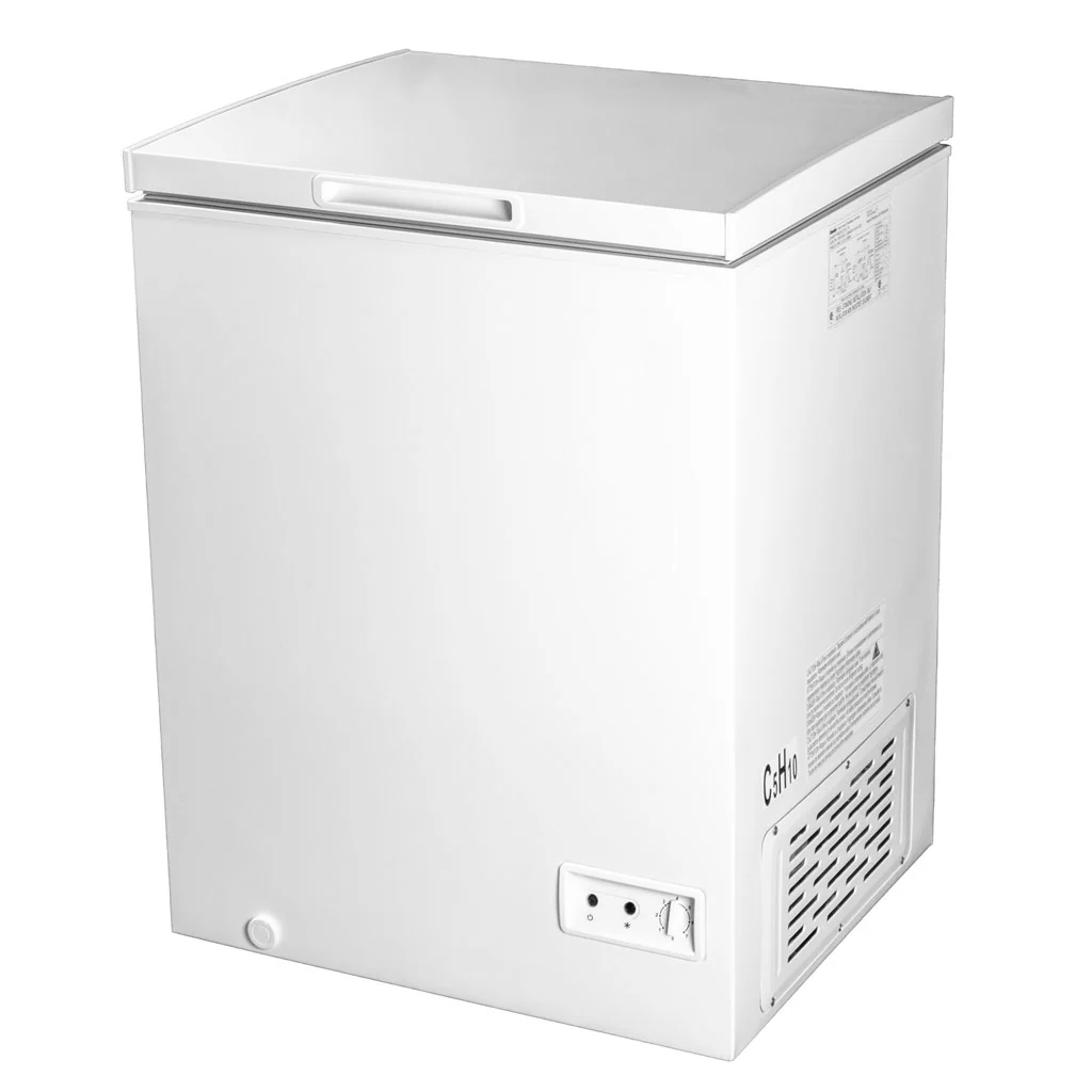 Danby 5.0 cu. ft. Square Model Chest Freezer in White - DCF050A5WDB - Image 2