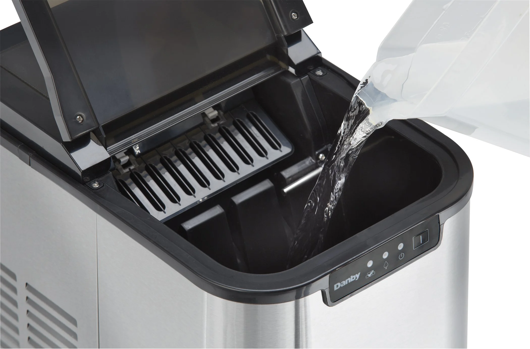 Danby Stainless Steel Ice Maker (25 lbs per day) - DIM2500SSDB - Image 4