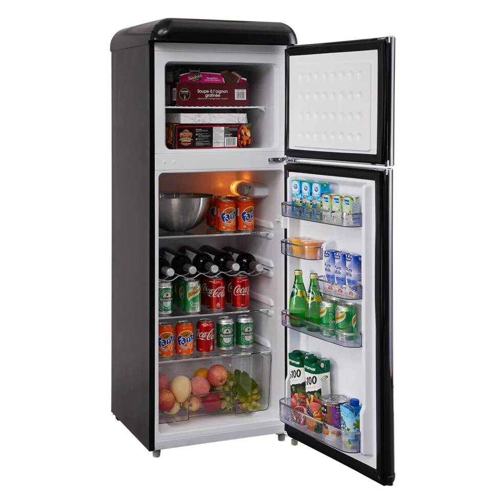 Epic 21.5" 7.5 Cu. Ft. Black Retro Top-Freezer Refrigerator - ERR82BL-1 - Image 4
