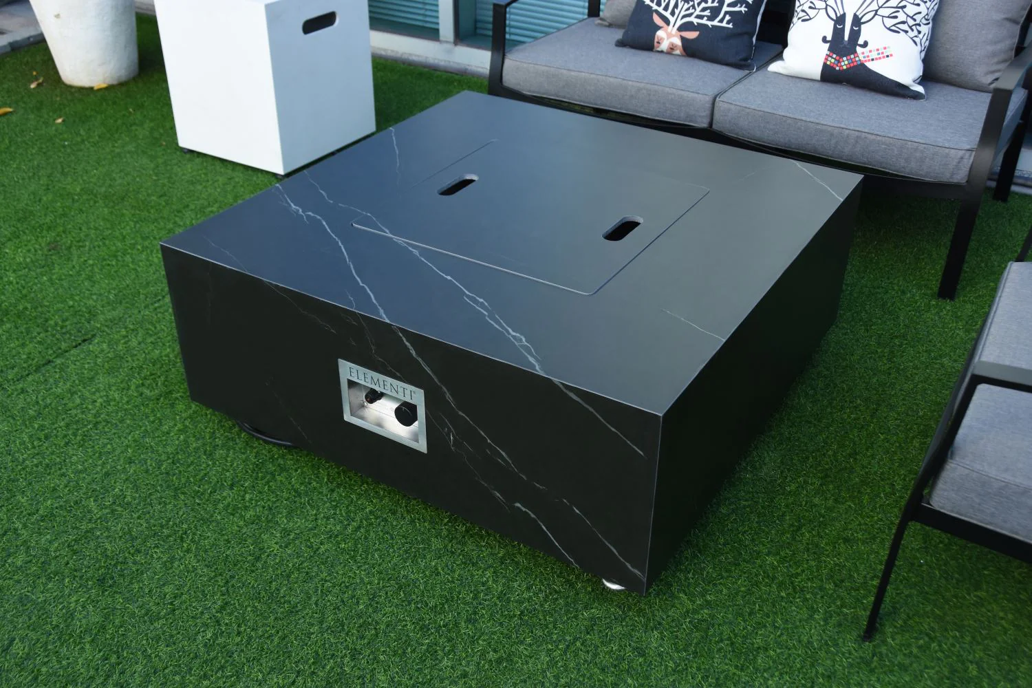 Eyjafja Marble Porcelain Fire Pit (Elementi) - Black / Propane - Image 7