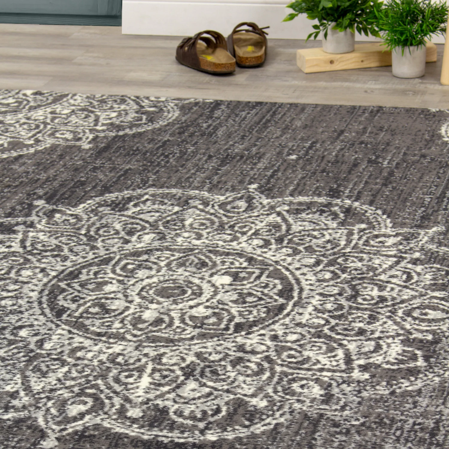 Fiona Medallion Stamps Area Rug - 5' X 7' - Grey/Cream - Image 8