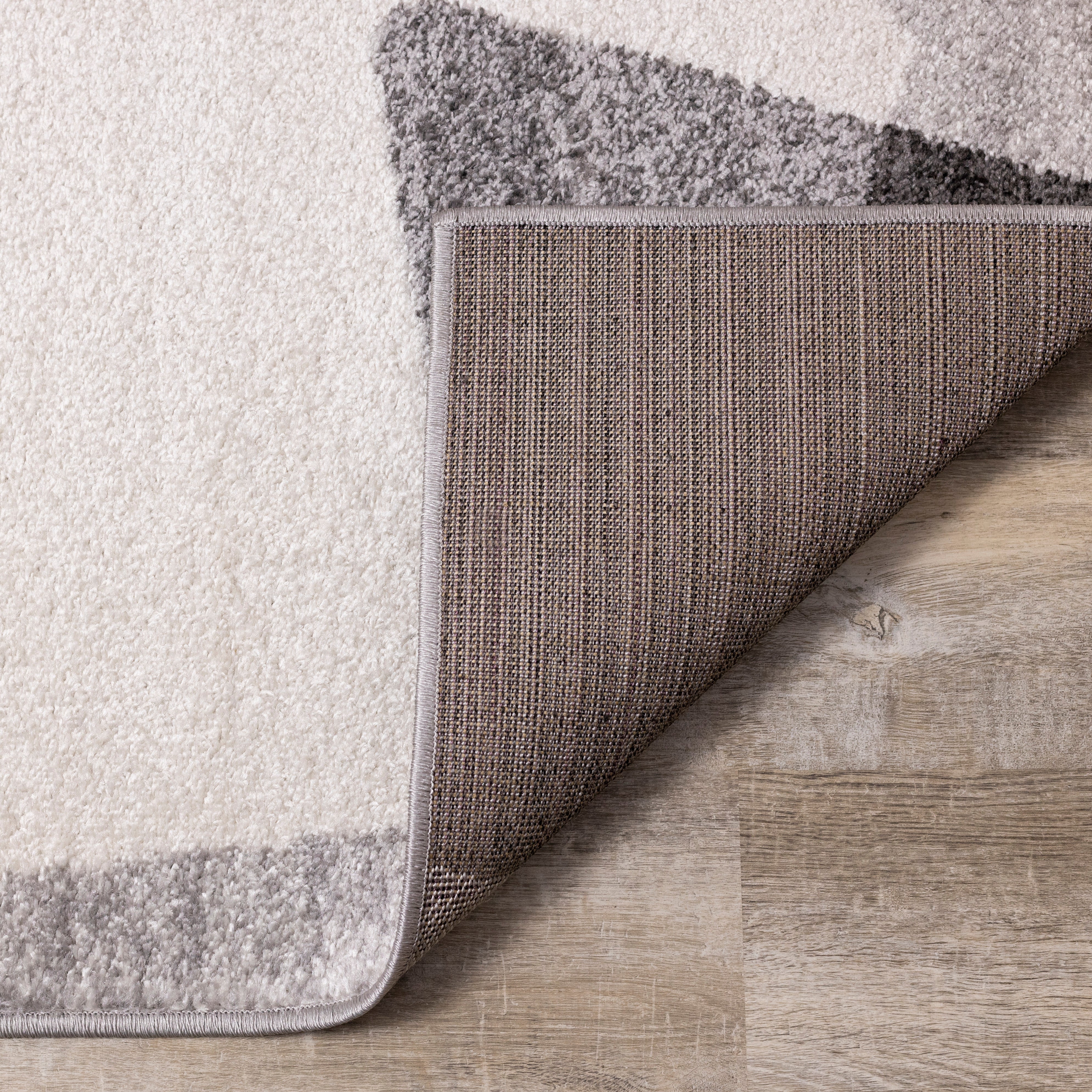 Focus 5'3" x 7'7" Geometric Shapes Area Rug - Grey, White - Image 9