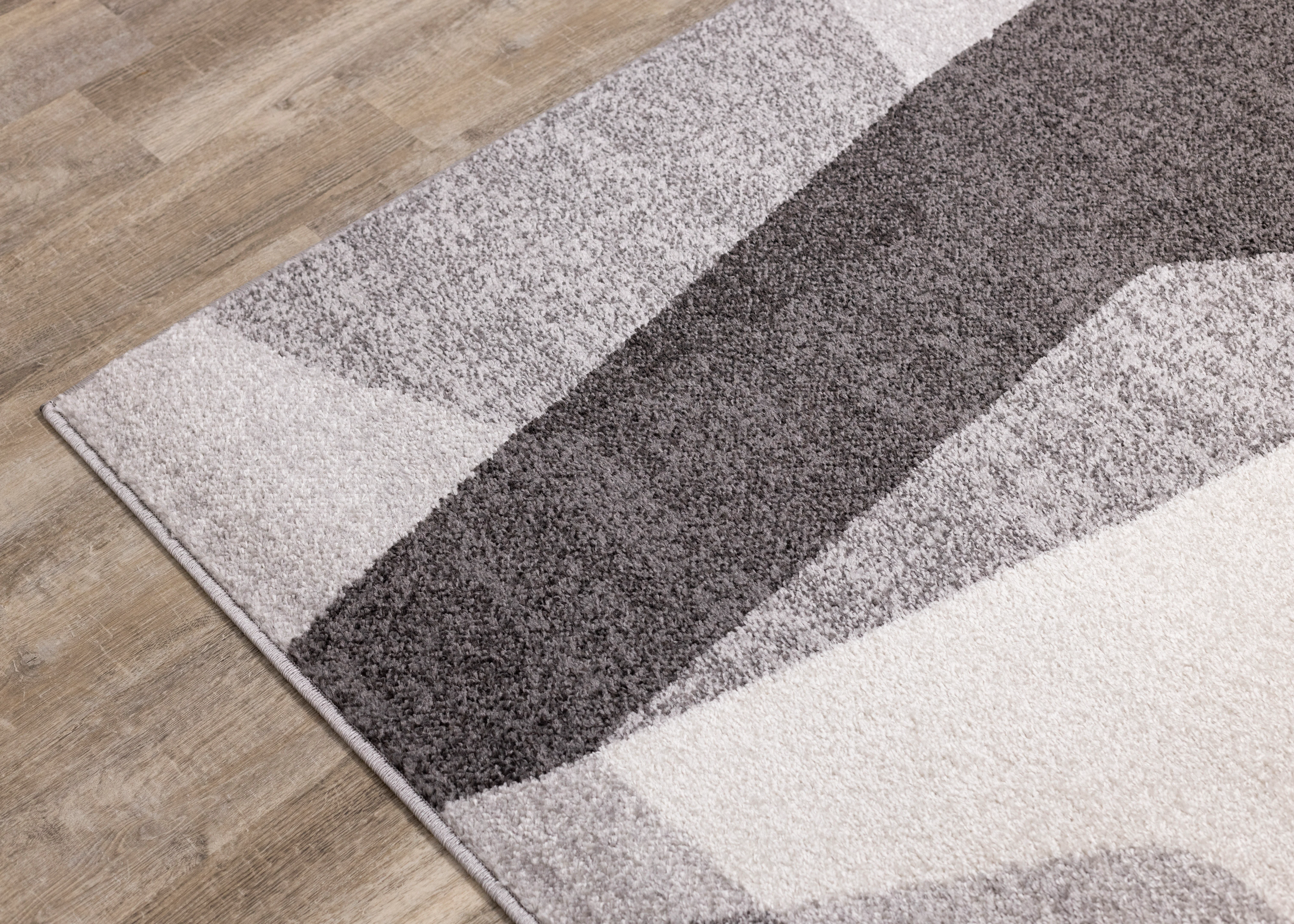 Focus 7'10" x 10'6" Geometric Shapes Area Rug - Grey, White - Image 10