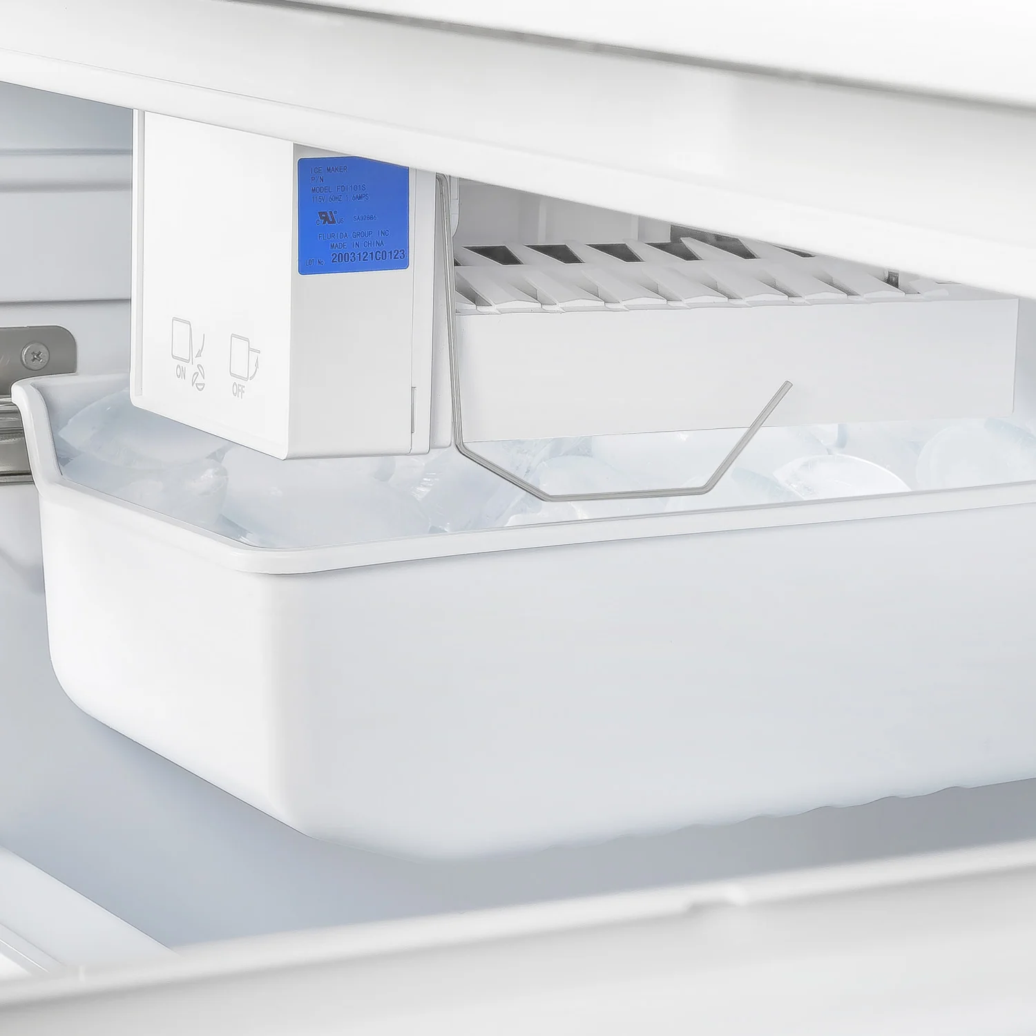 Forno Gallipoli 31" 17.5 Cu.Ft. Stainless Steel French Door Refrigerator - FFFFD1974-31SB - Image 11