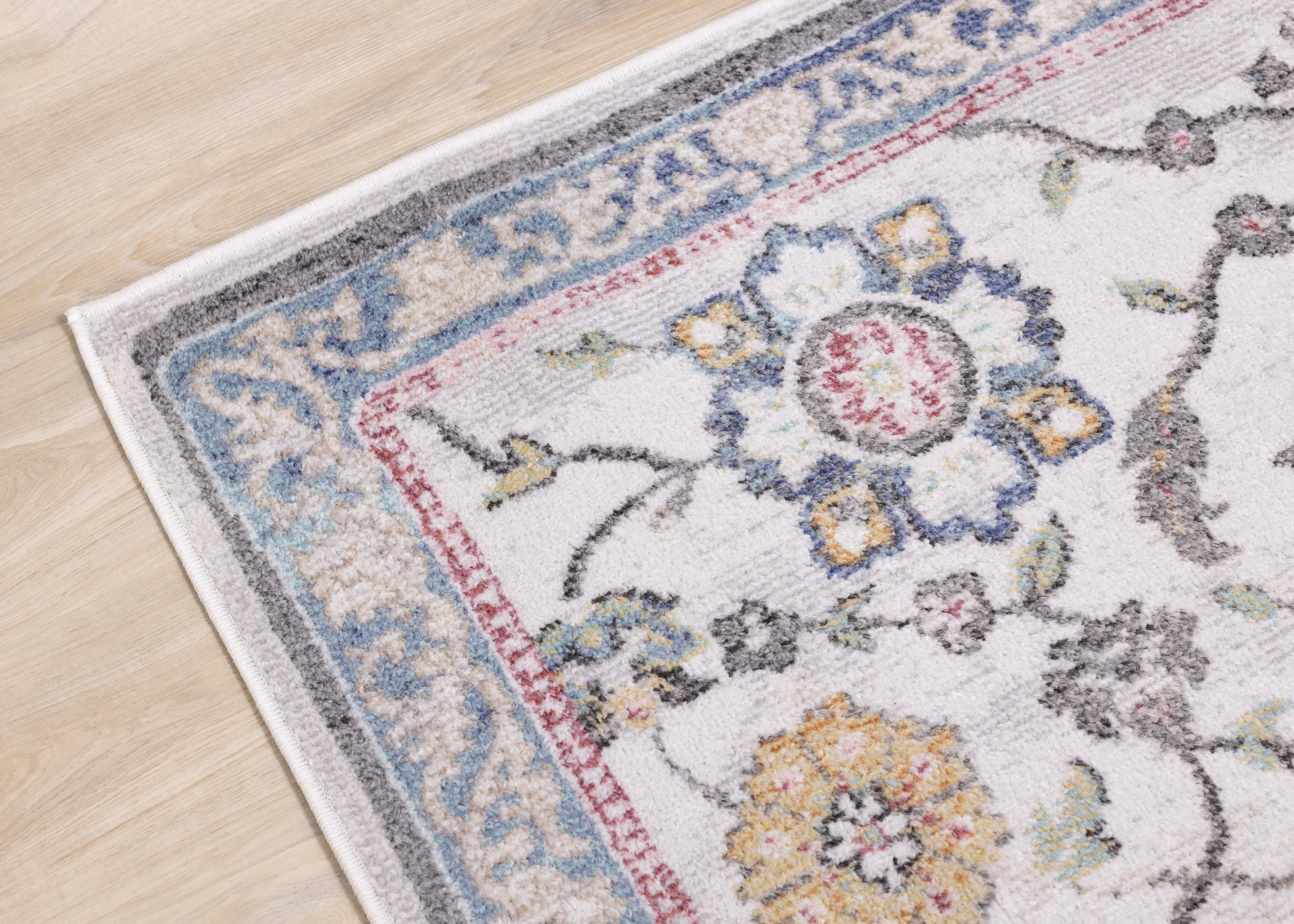 Fresco 5'3" x 7'7" Floral Border Area Rug - Image 12