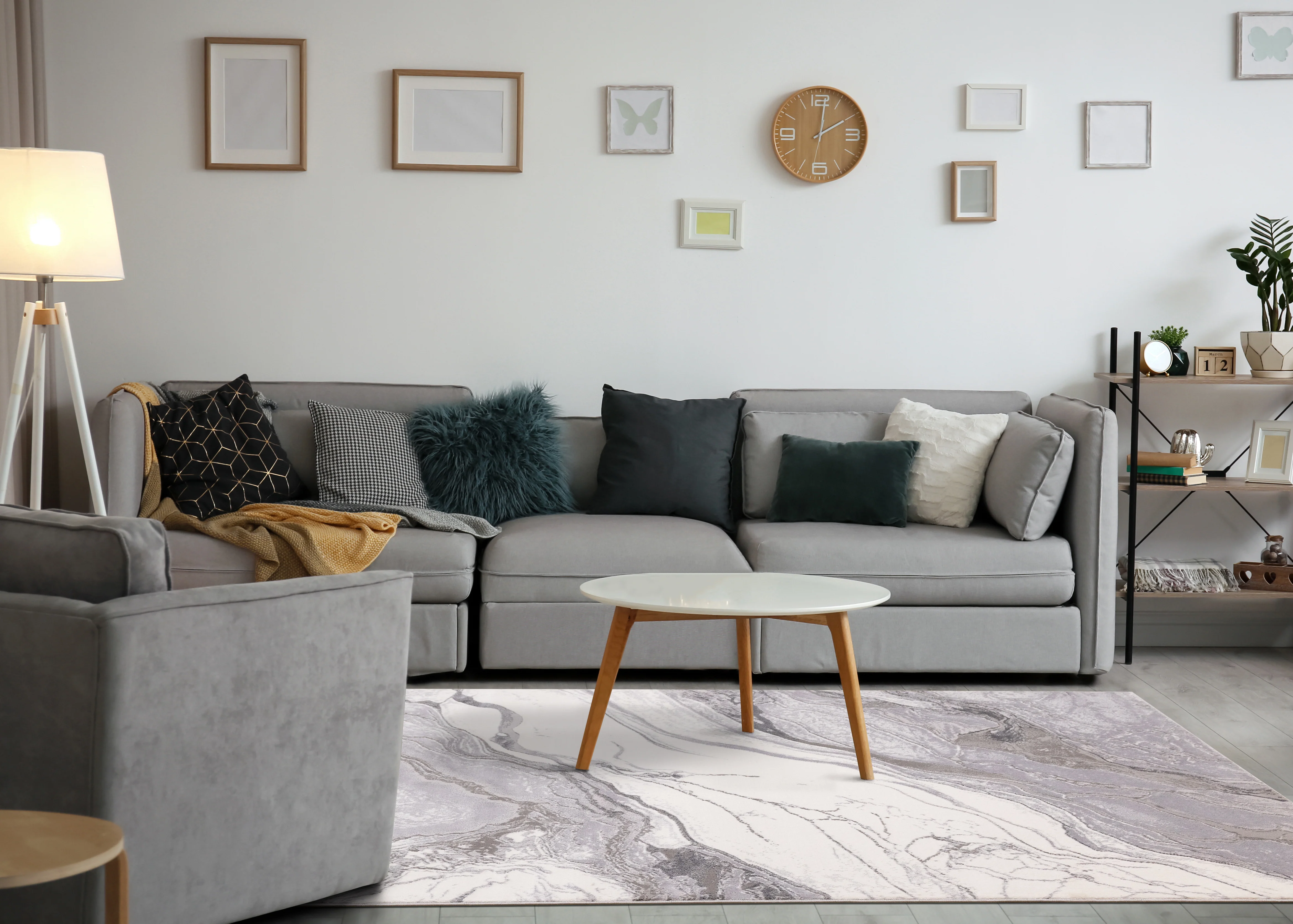 Frosted Cloud 5'3" x 7'7" Marble Design Area Rug - Grey, White - Image 3