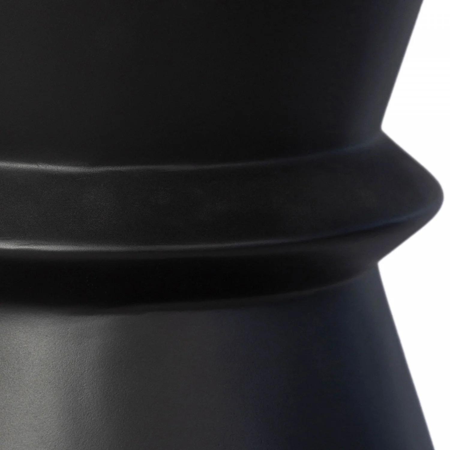 Gavrin Hourglass Side Table - Black - Image 8