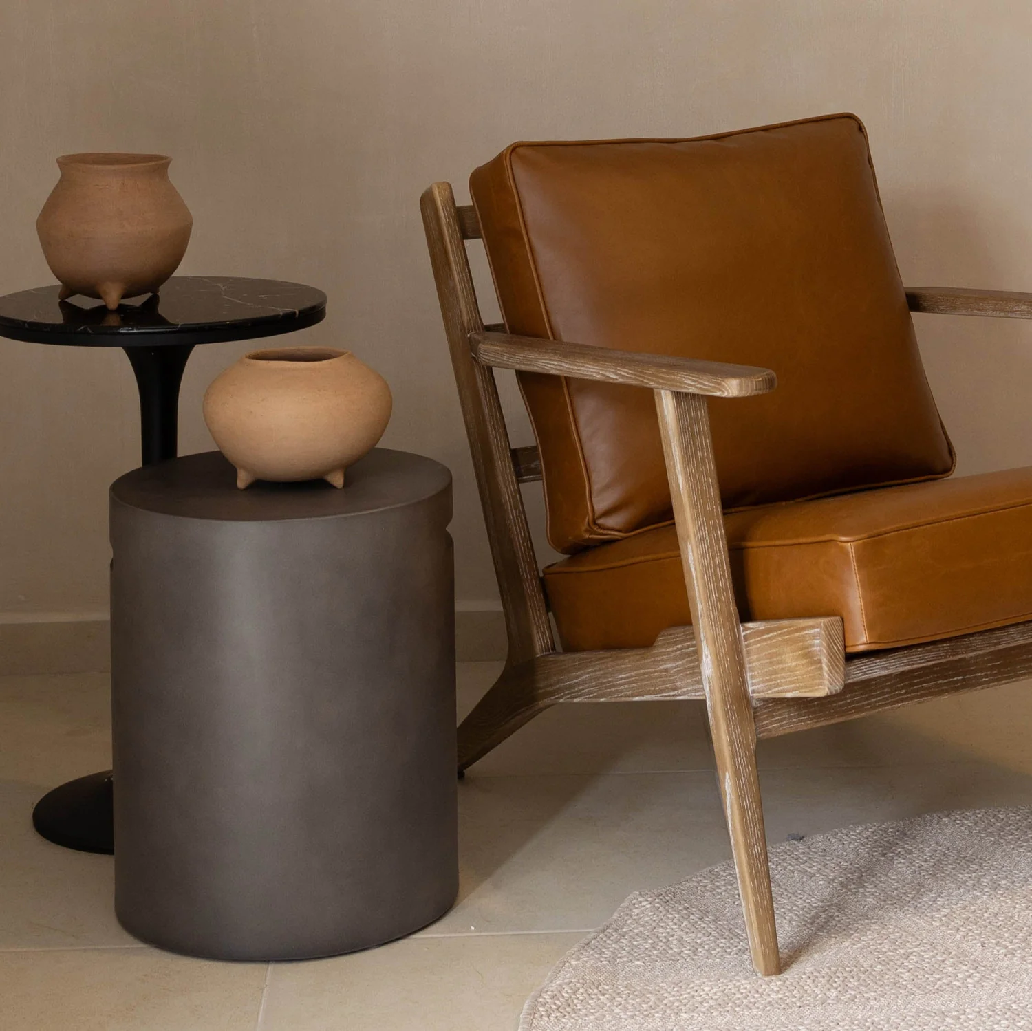 Gavrin Round Side Table With Handle - Dark Grey - Image 2