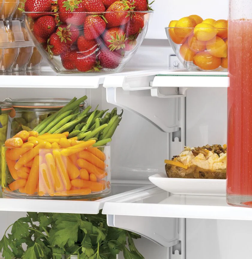 GE 33" 18.6 Cu. Ft. Fingerprint Resistant Counter-Depth French Door Refrigerator - GWE19JYLFS - Image 7