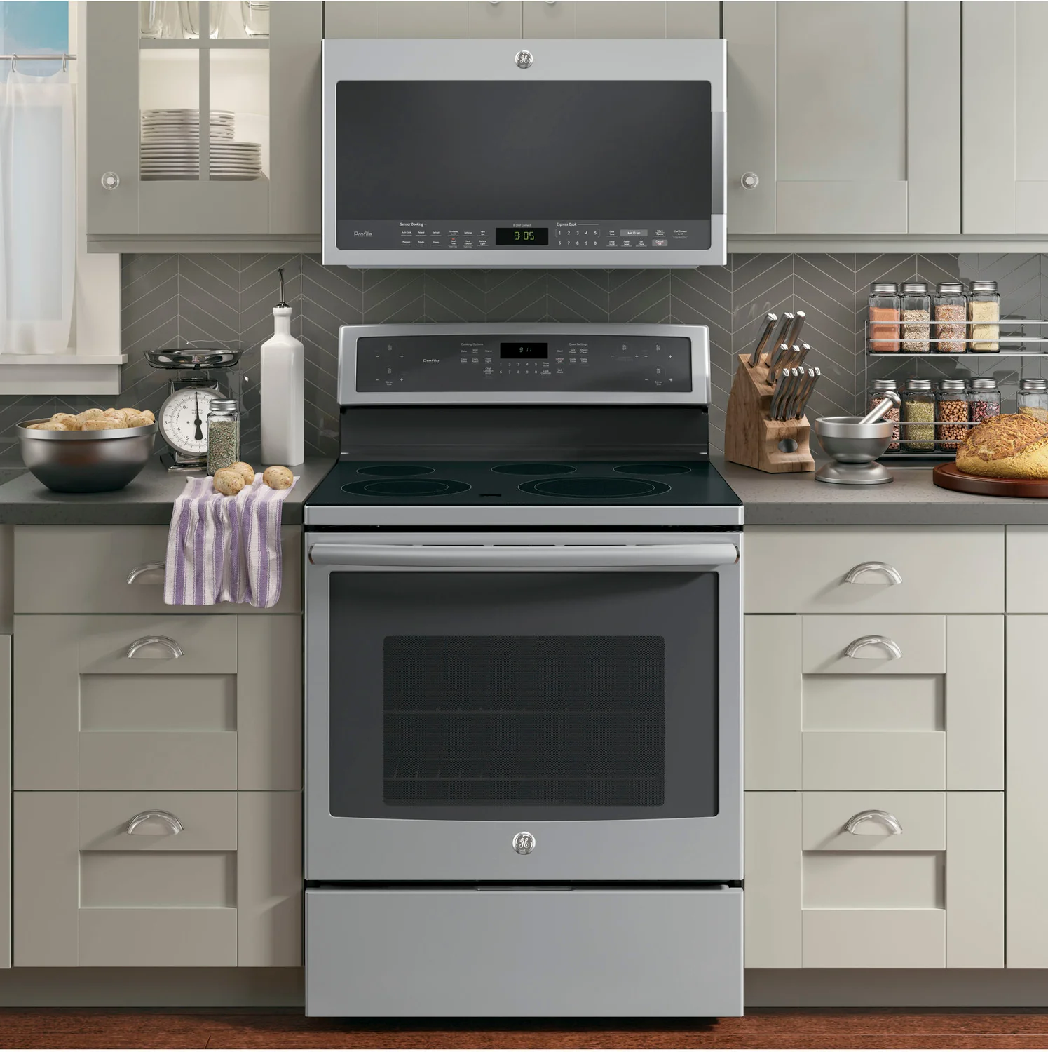 GE Profile Stainless Steel SpaceMaker Over-the-Range Microwave (2.1 Cu. Ft.) - PVM2188SJC - Image 2
