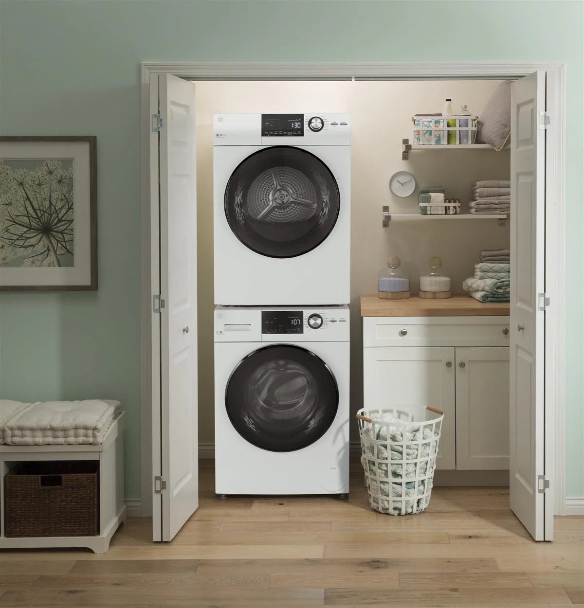 GE White Front Load Washer with Steam (2.8 IEC Cu.Ft.) & White Vented Electric Dryer with Stainless Steel Drum (4.1 Cu.Ft.) - GFW148SSMWW/GFD14JSINWW - Image 3