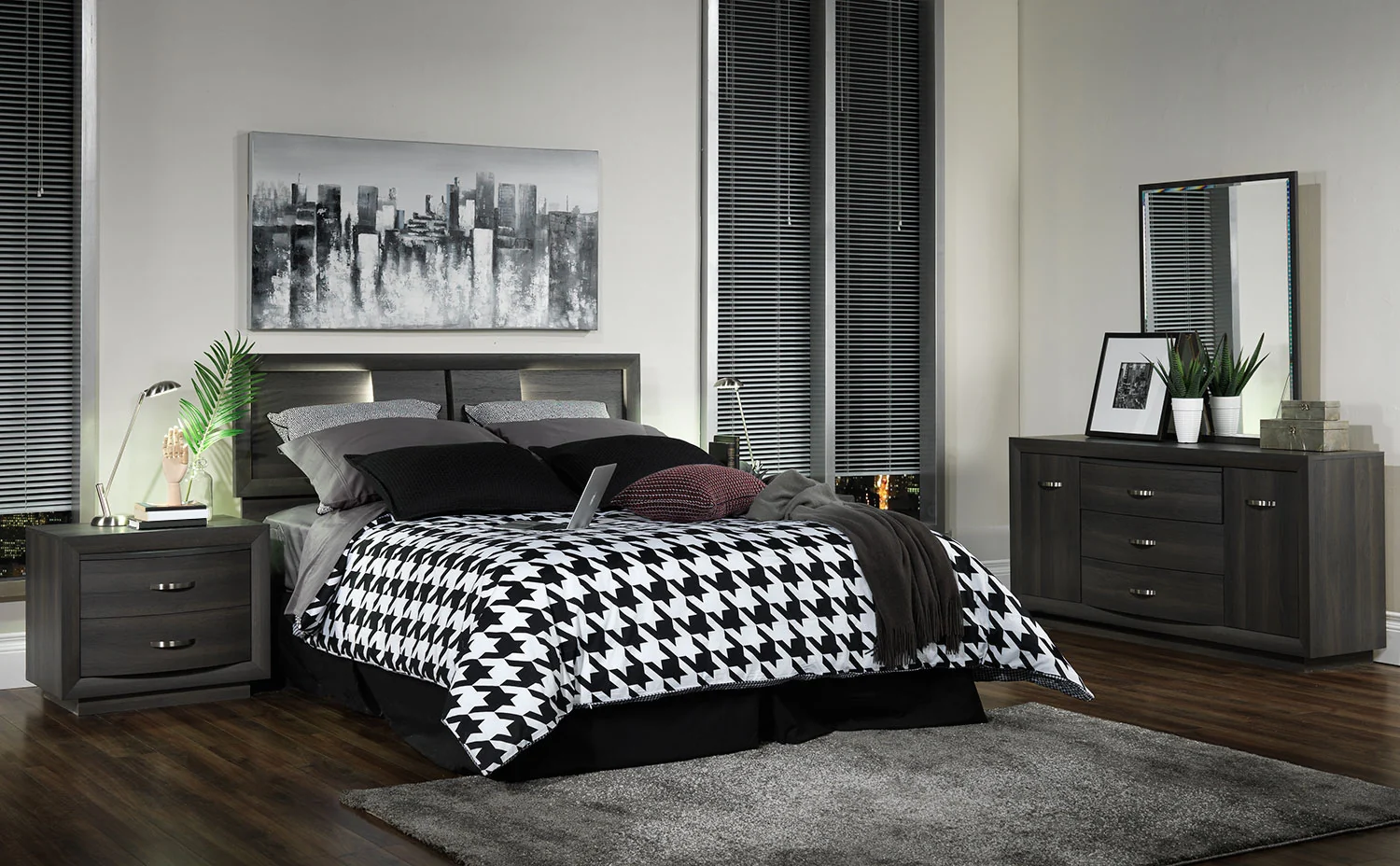 Gerard Dresser - Deep Grey - Image 2