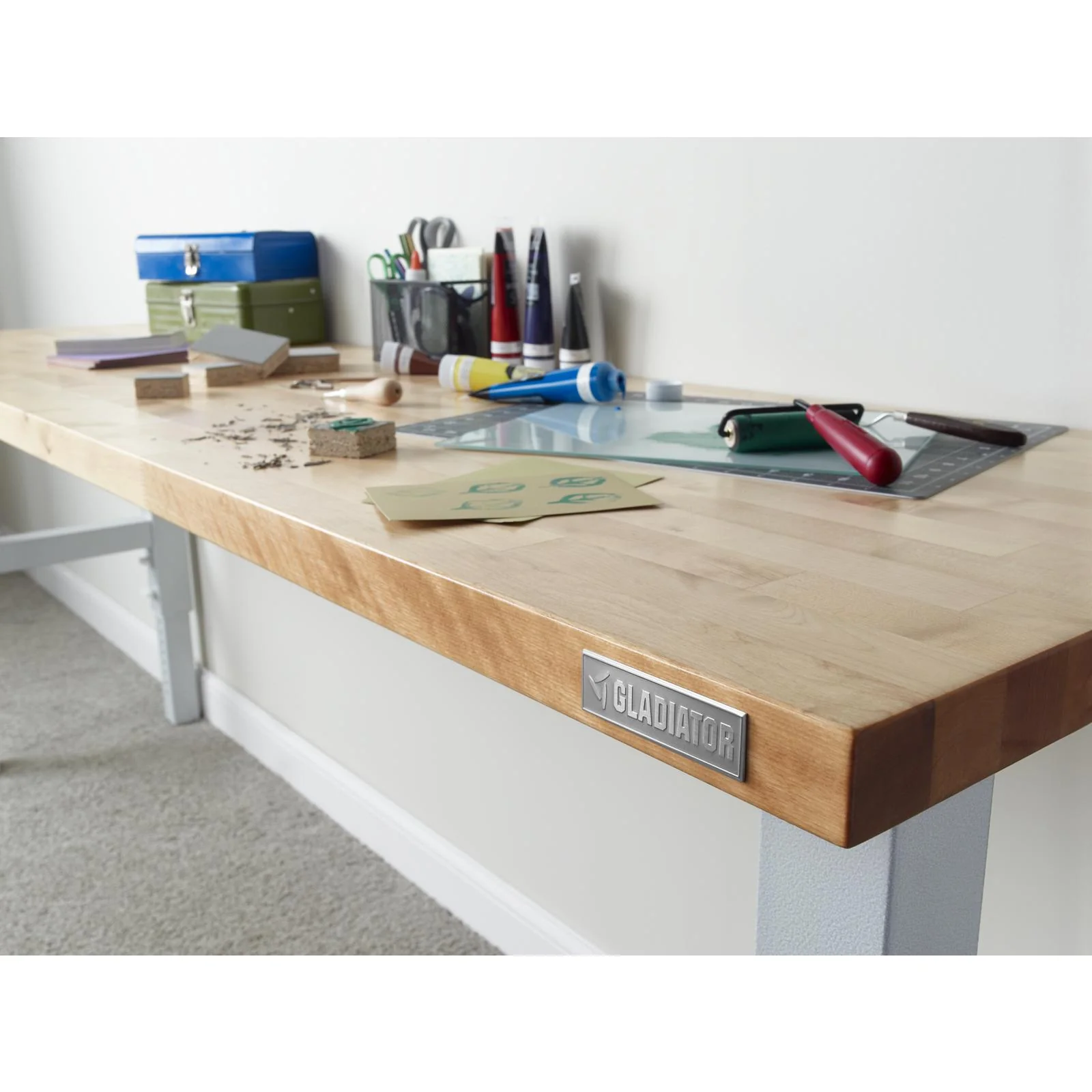 Gladiator Hammered Granite 4' Adjustable Height Hardwood Workbench - GAWB04HWEG - Image 7