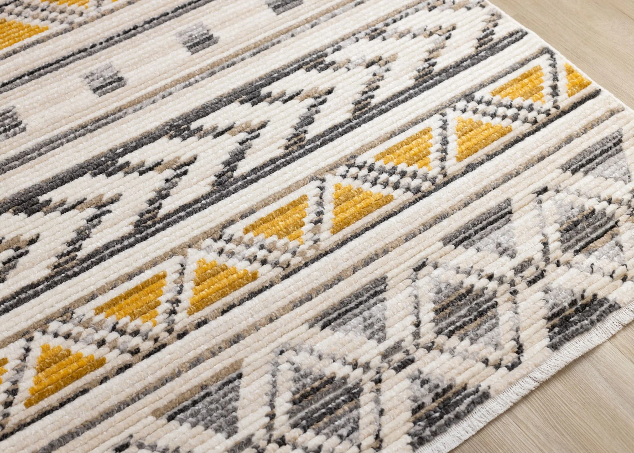 Golden Peaks 5'3" x 7'7" Tribal Area Rug - Grey, Yellow - Image 2