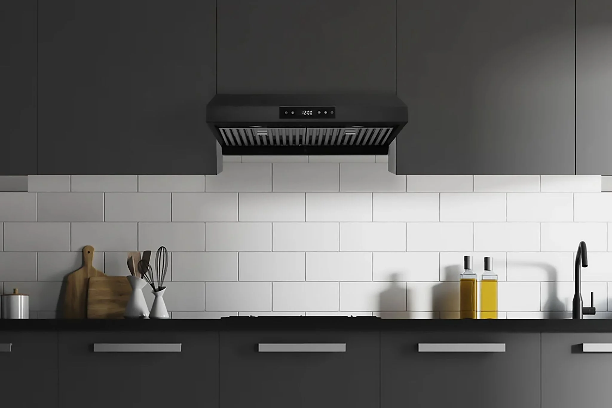 Hauslane Matte Black 36" 860 CFM Under Cabinet Range Hood - UC-PS18BLK-36 - Image 2