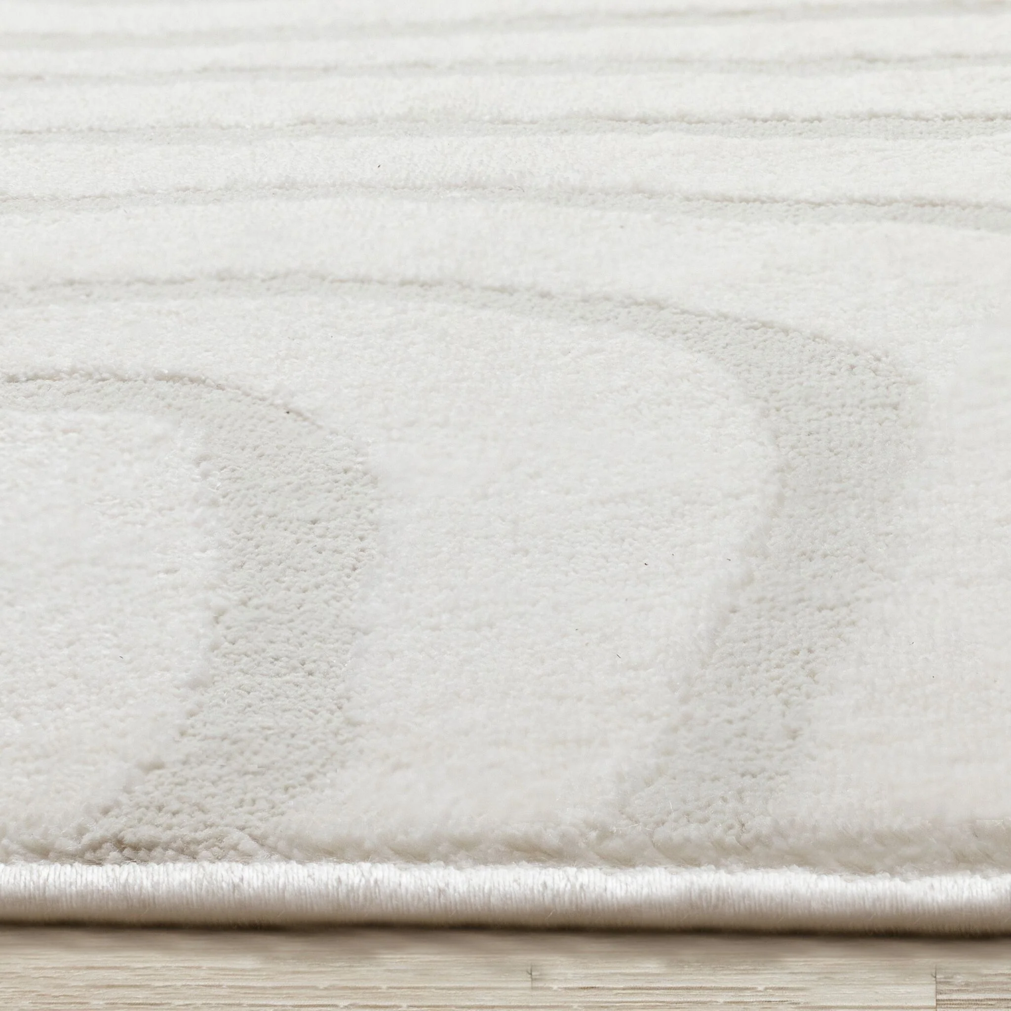 Hayden 5'3" x 7'7" Swirling Lines Area Rug - Grey - Image 5