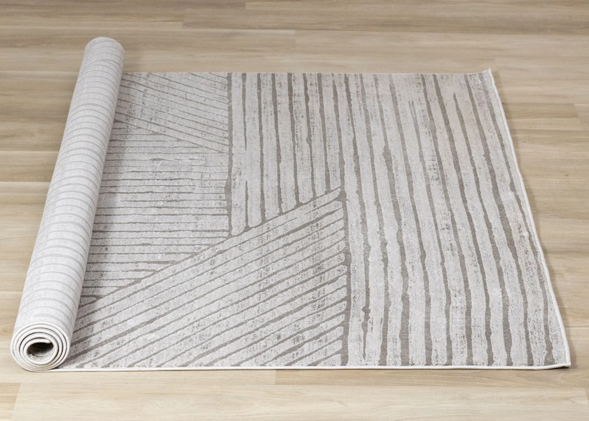 Hayden 6'7" x 9'6" Modern Lines Area Rug - Grey - Image 10