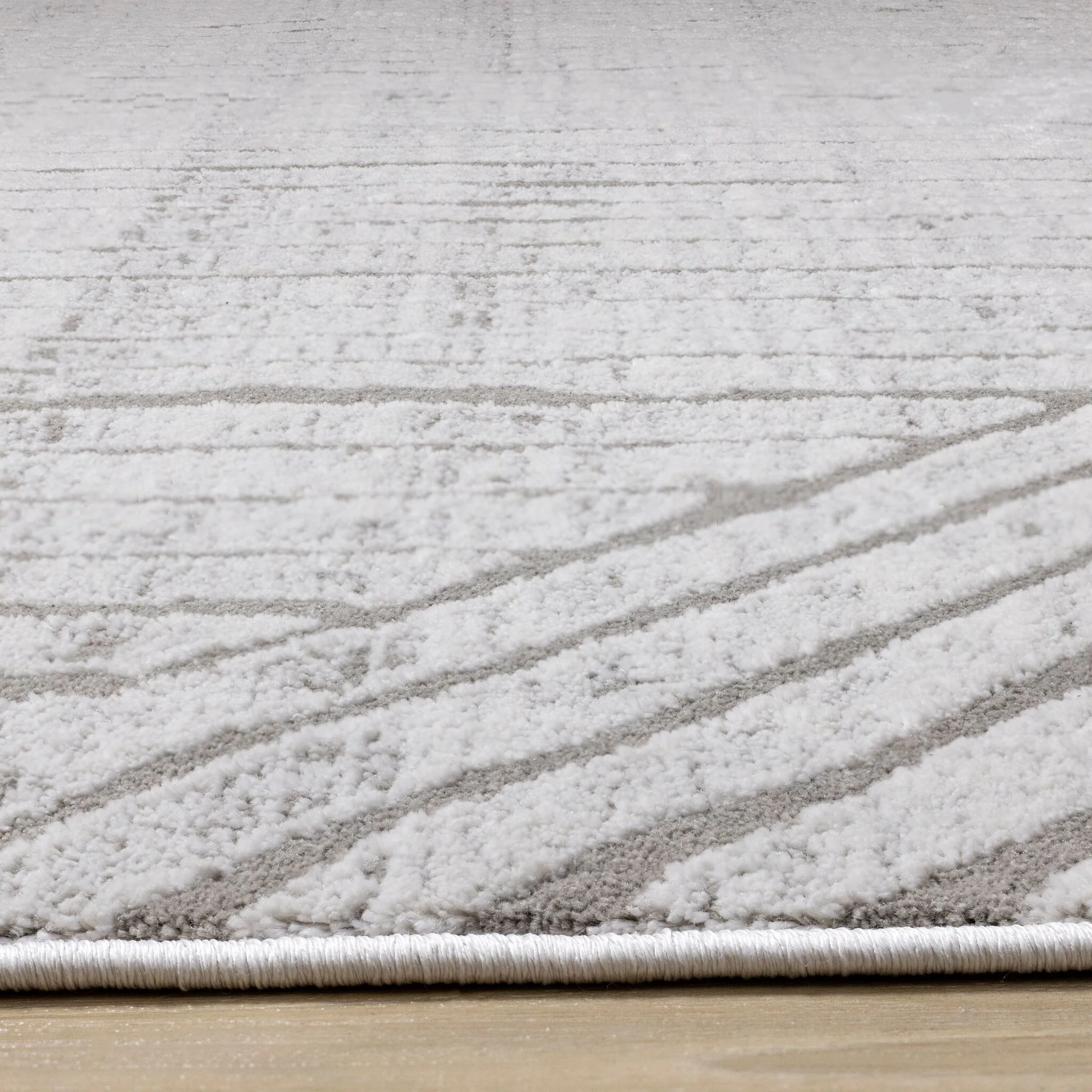Hayden 6'7" x 9'6" Modern Lines Area Rug - Grey - Image 8