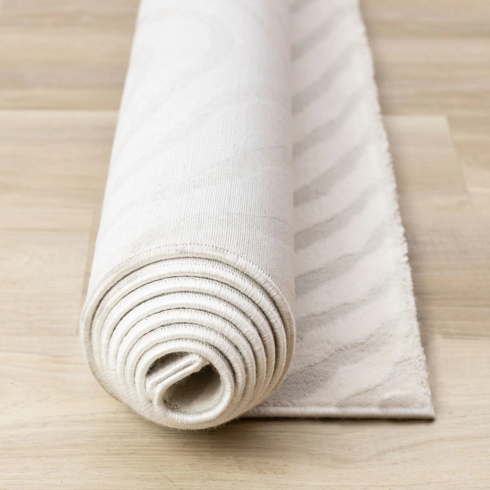 Hayden 6'7" x 9'6" Swirling Lines Area Rug - Grey - Image 9