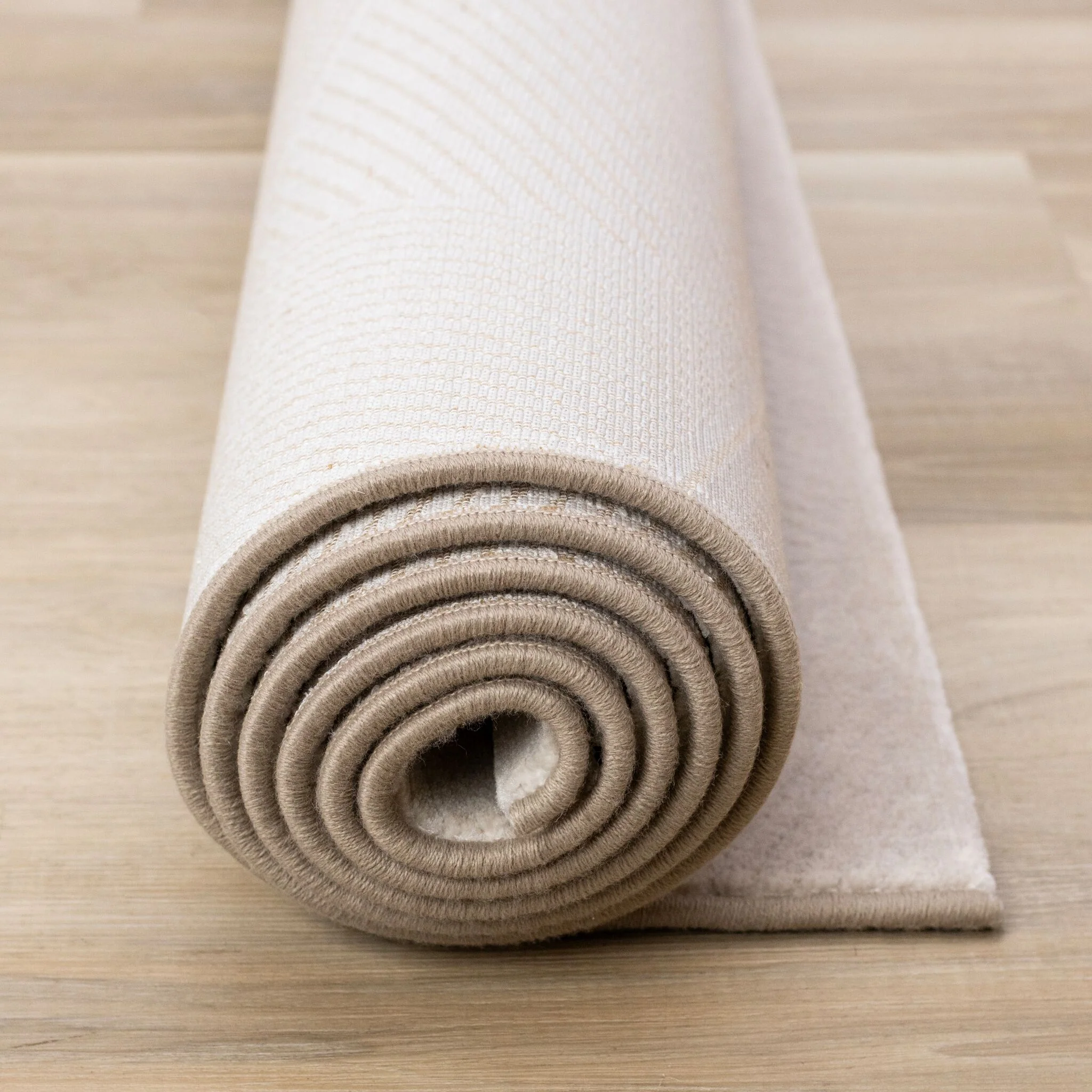 Himalaya 5'3" x 7'7" Striped Geometic Shape Area Rug - Taupe - Image 10