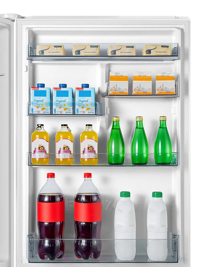 Hisense 28" 15 Cu. Ft. White Counter-Depth Bottom-Freezer Refrigerator - RB15A2CWE - Image 8