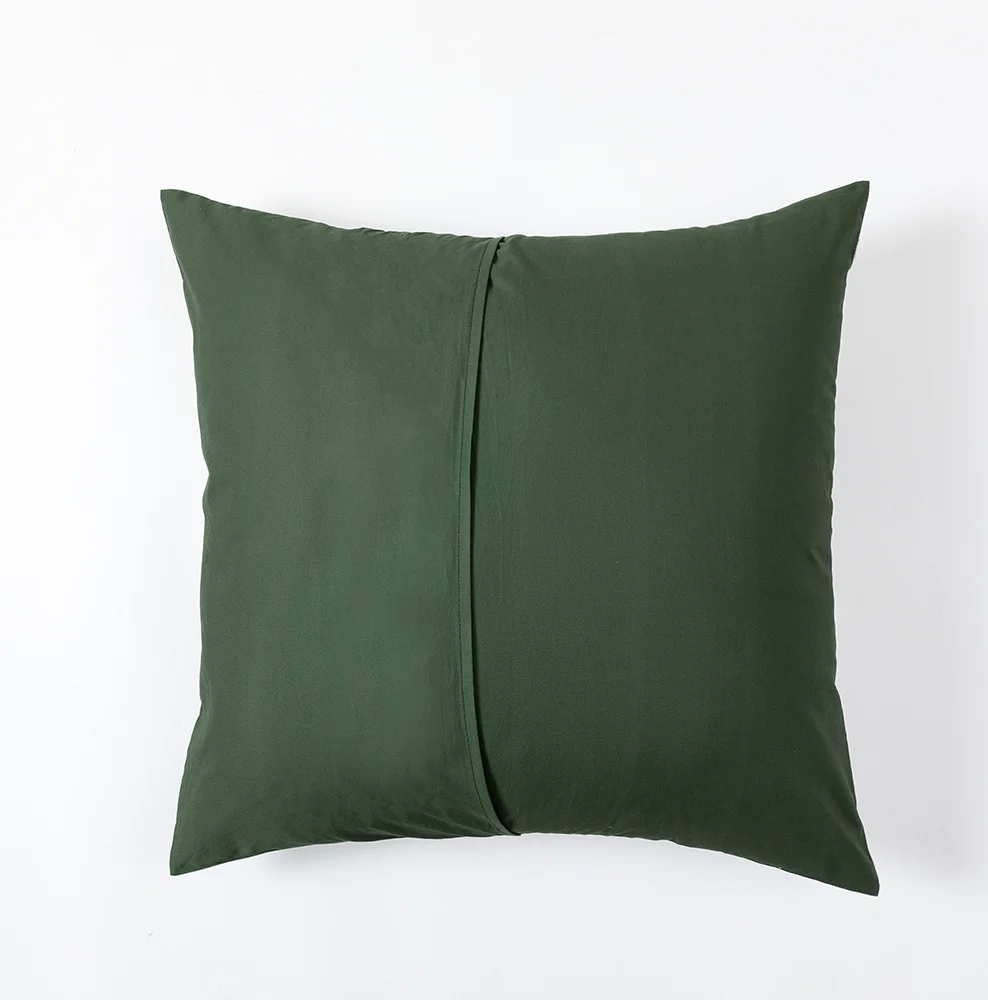 In Full Bloom 5-Piece Queen Comforter Set - White, Green, Black - Image 4