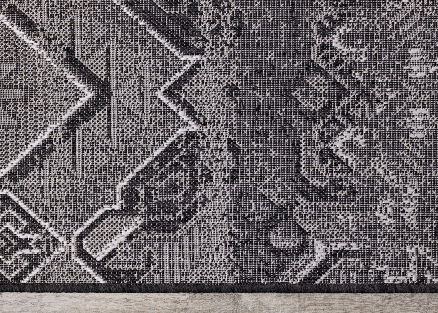 Jango Indoor/Outdoor Geometric Area Rug - 8' X 11' - Grey/Black - Image 8