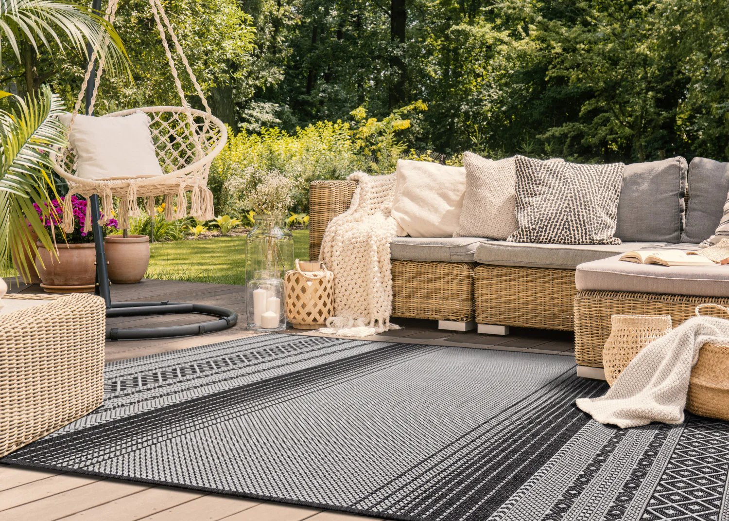 Jango Indoor/Outdoor Tribal Area Rug - 8' X 11' - Grey/Black - Image 3