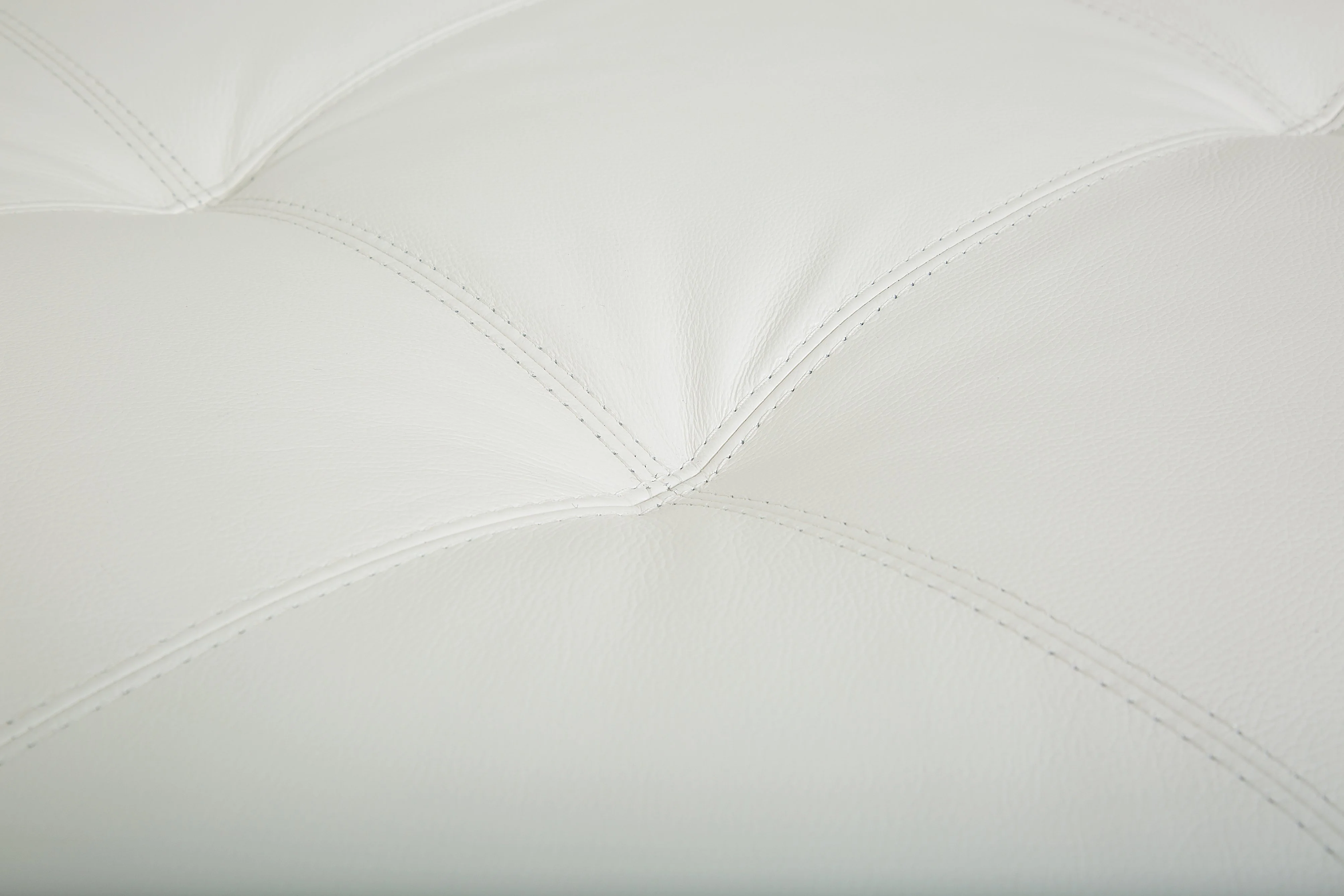 Kati Loveseat - Valencia Snow - Image 5