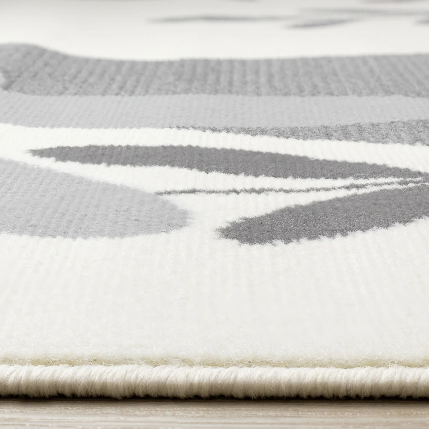 Kids Wishful Bunny Area Rug - 4' X 6' - Cream - Image 5