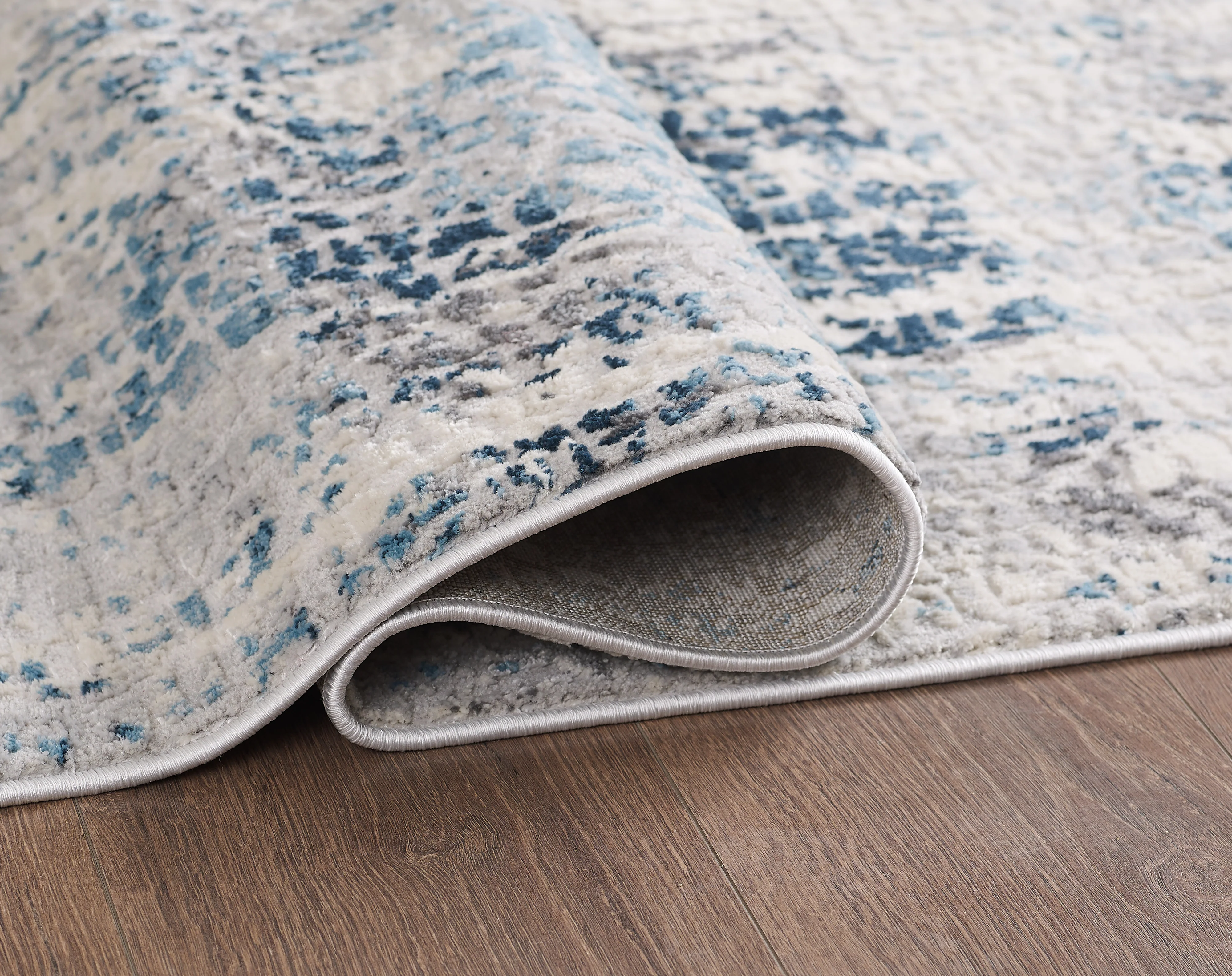 L2 Decor Cozy Area Rug 8' x 11' - Cream, Light Blue - Image 3