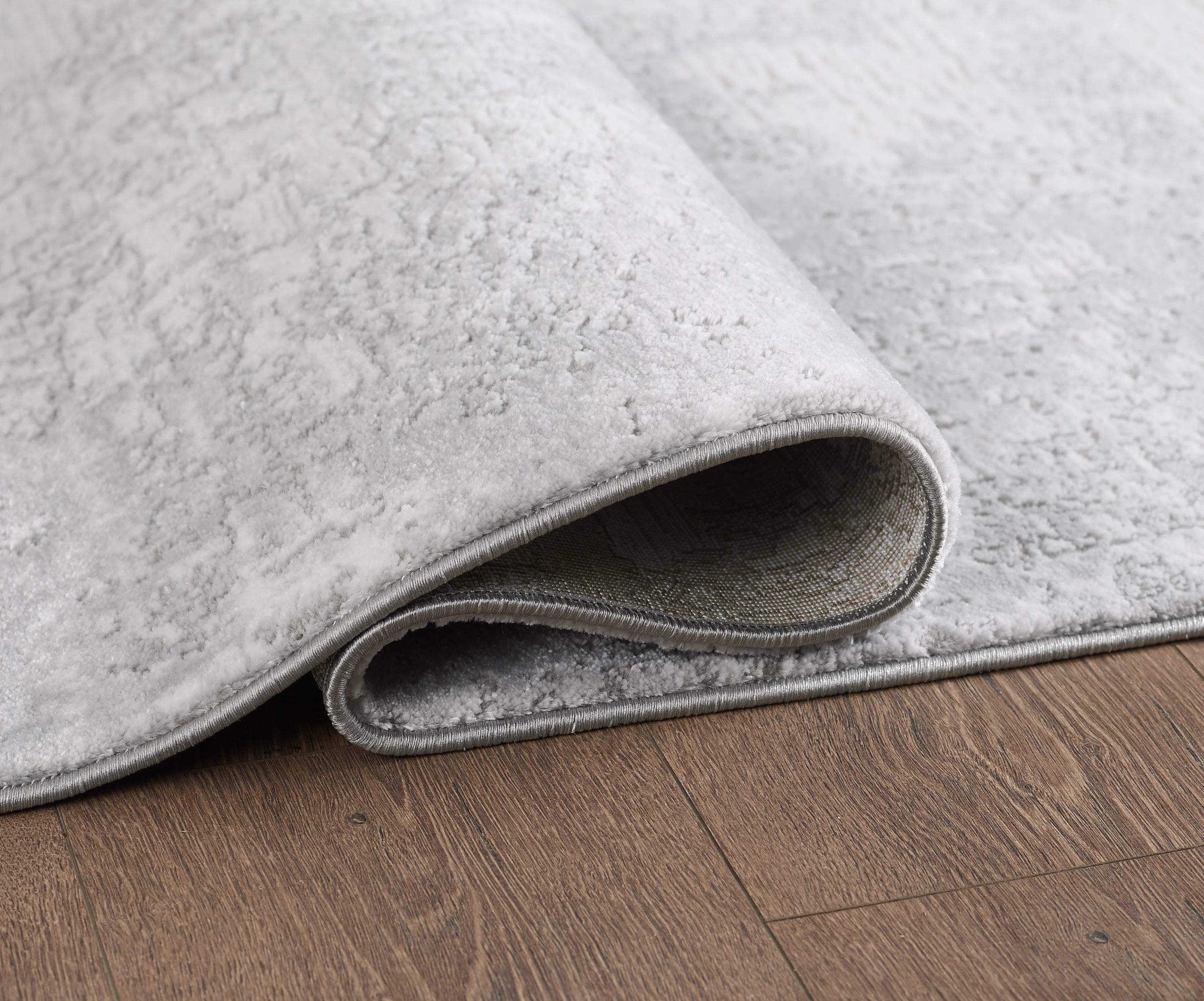 L2 Decor Lazer Area Rug 8' x 11' - Grey - Image 3