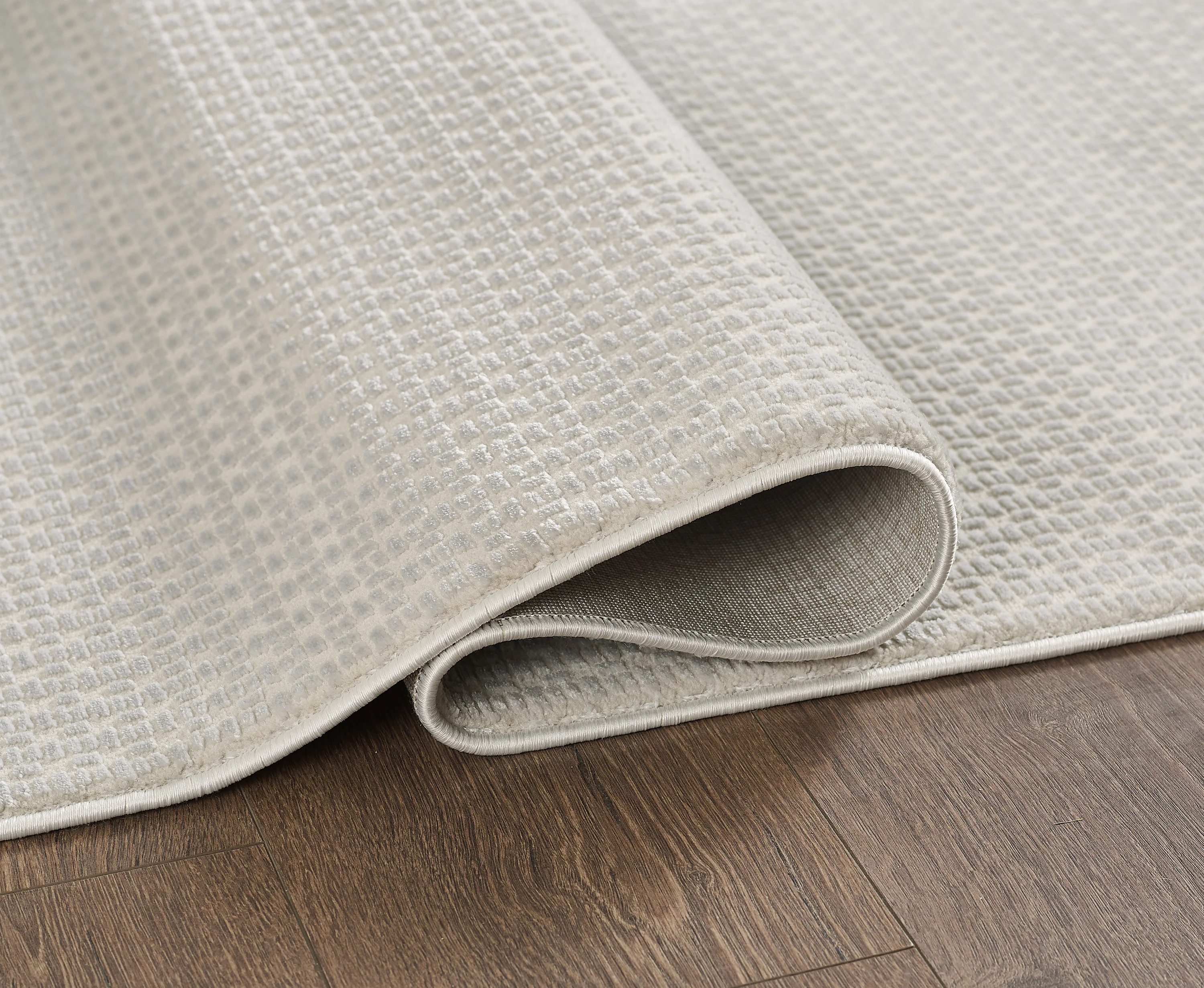 L2 Decor Novolini Area Rug 7' x 10' with Underpad - Light Grey - Image 3