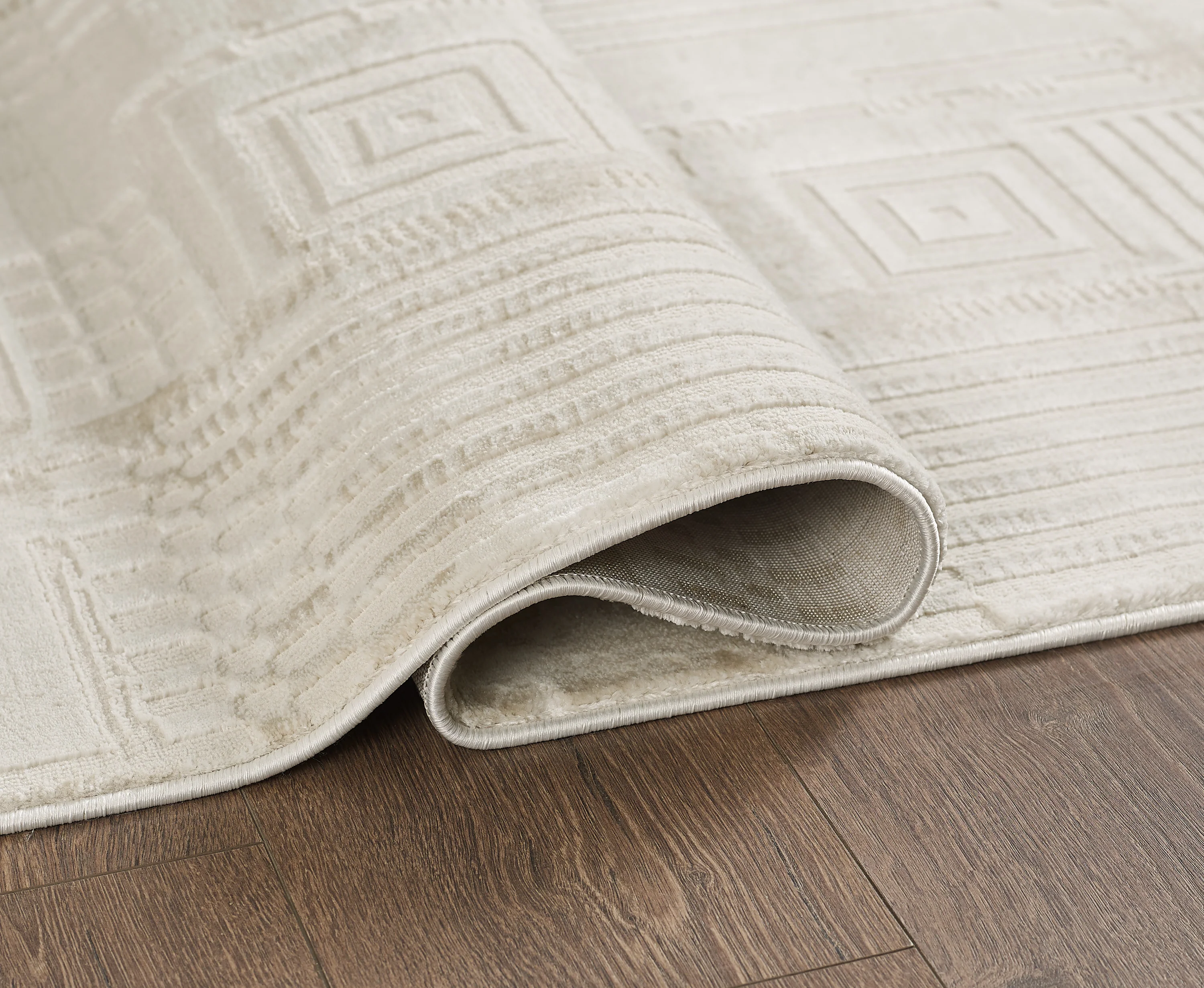 L2 Decor Petra Area Rug 5' x 8' - Cream - Image 3