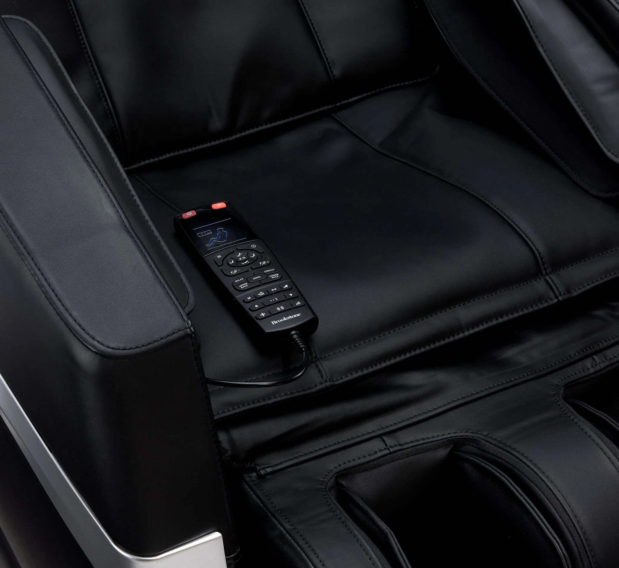 L2 Zen Max Massage Chair - Black - Image 5
