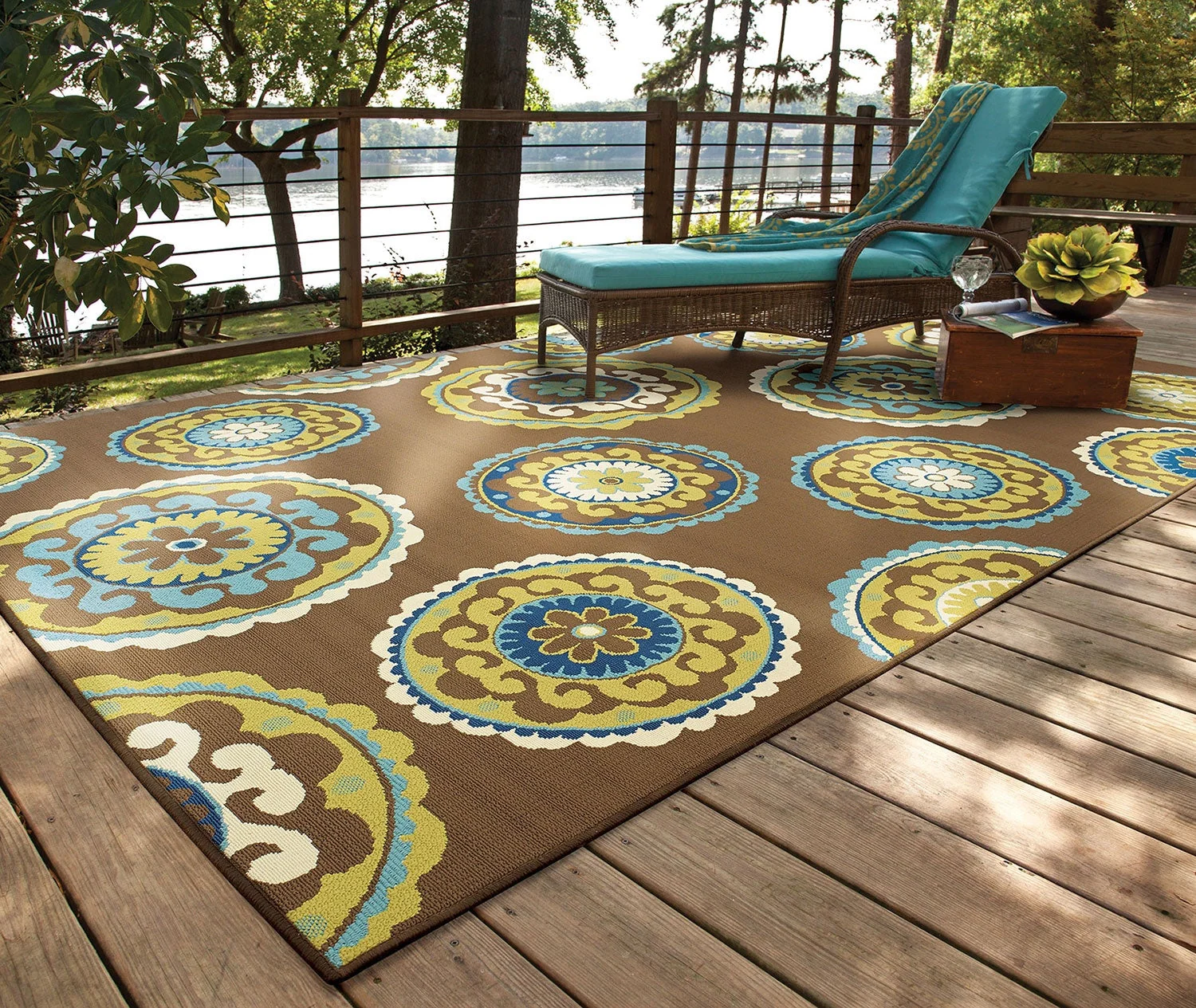 Lagoon Brown Medallion Area Rug (7'10" x 10'10") - Image 2